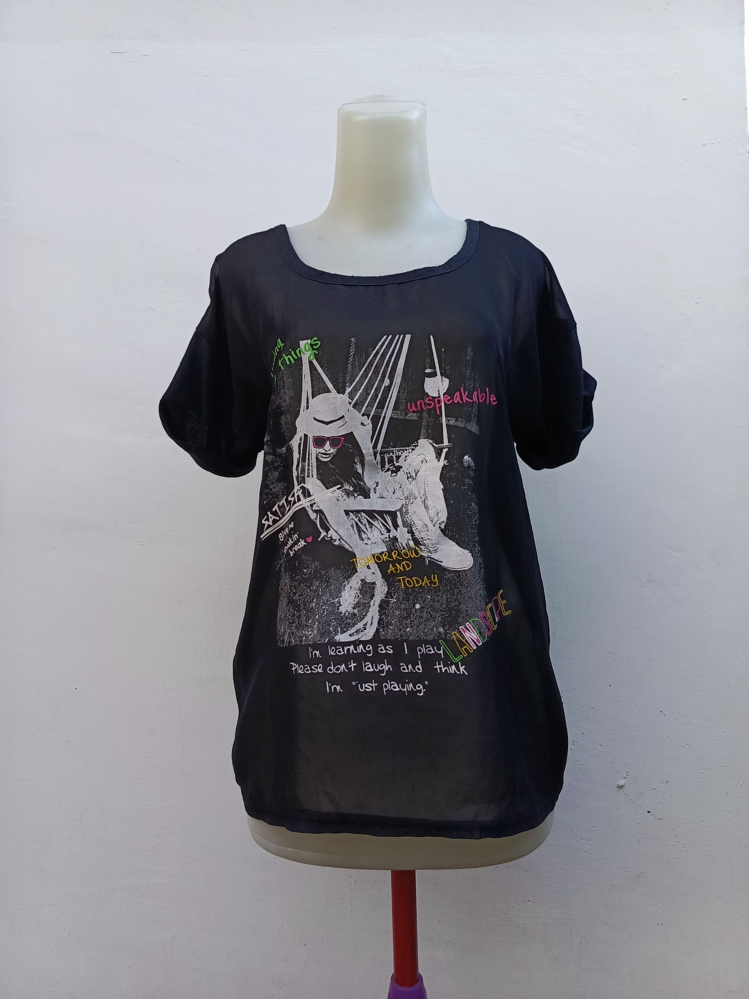 Japanese Brand Pageboy Merrily Gaily Play Graphic Tee Size M / US 6-8 / IT 42-44 - 1 Thumbnail