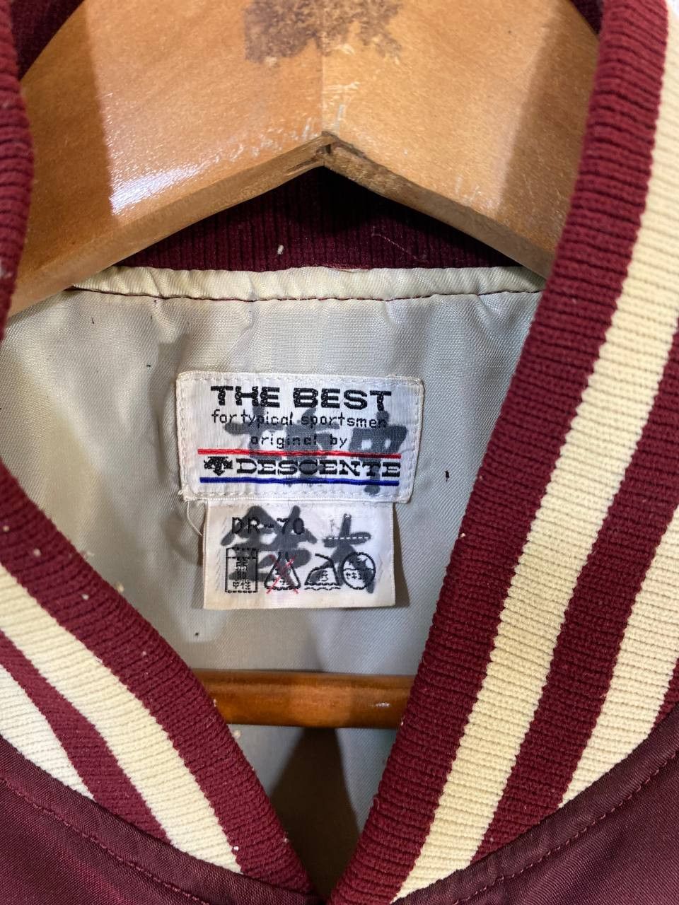 Descente vintage descente nylon jacket nice design Size US M / EU 48-50 / 2 - 2 Thumbnail
