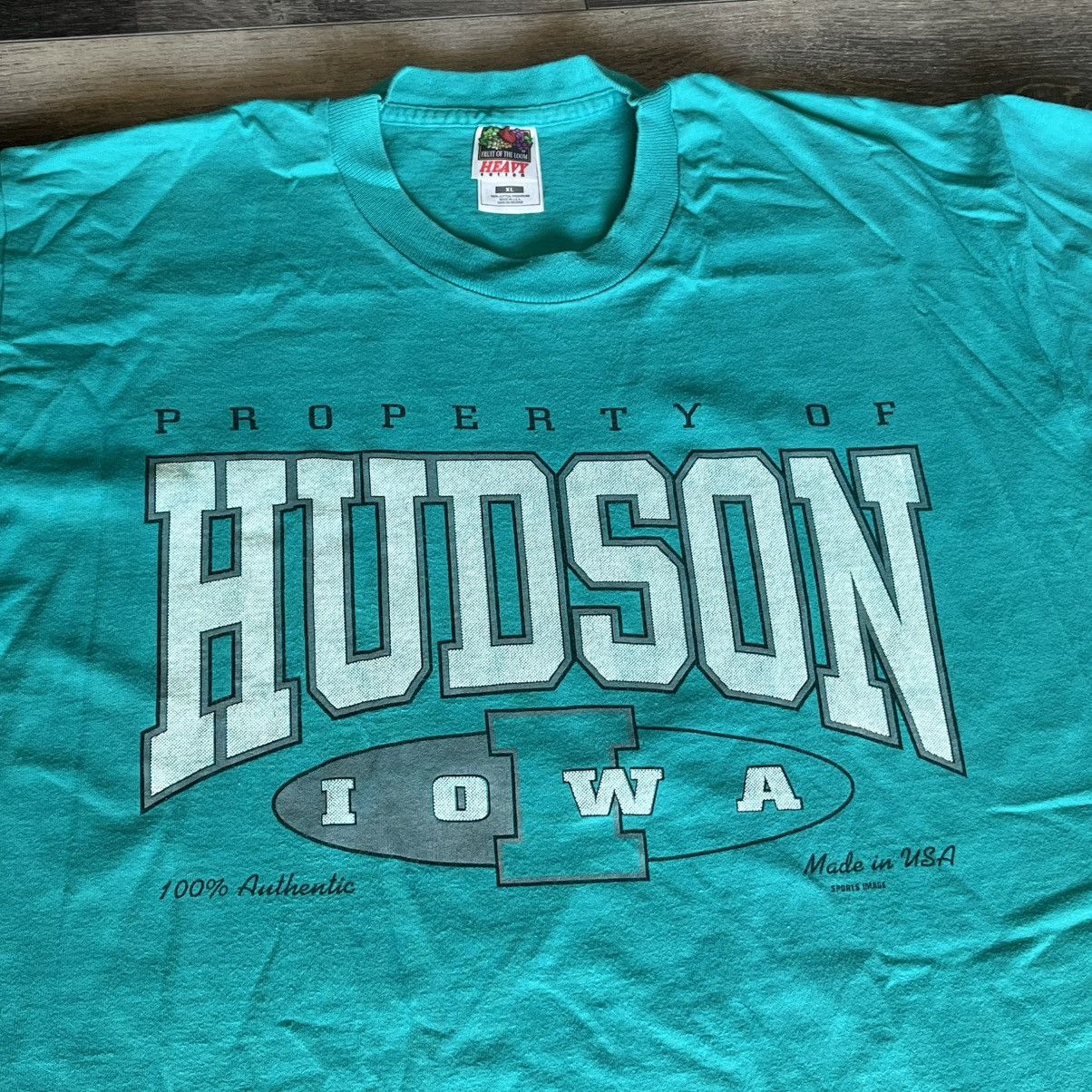 Vintage Vintage 90s Property of Hudson Iowa Varsity Graphic Logo Tee Size US XL / EU 56 / 4 - 1 Thumbnail