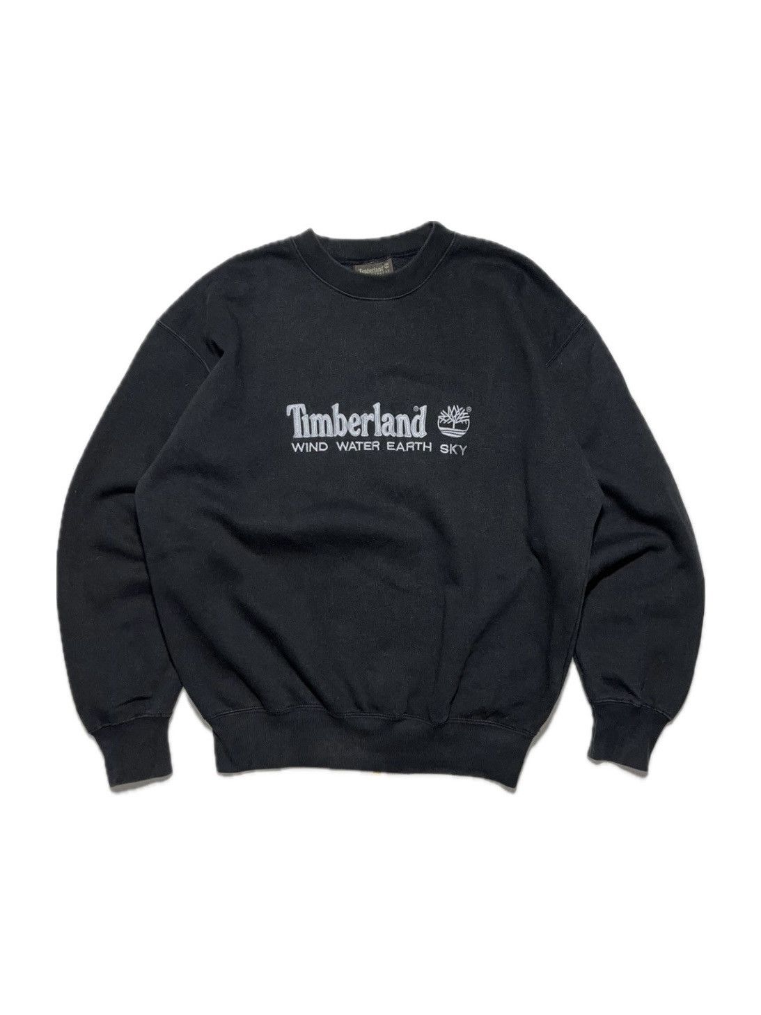 Timberland Vintage Timberland Embroidered Logo Crewneck Sweatshirt Size US L / EU 52-54 / 3 - 1 Thumbnail