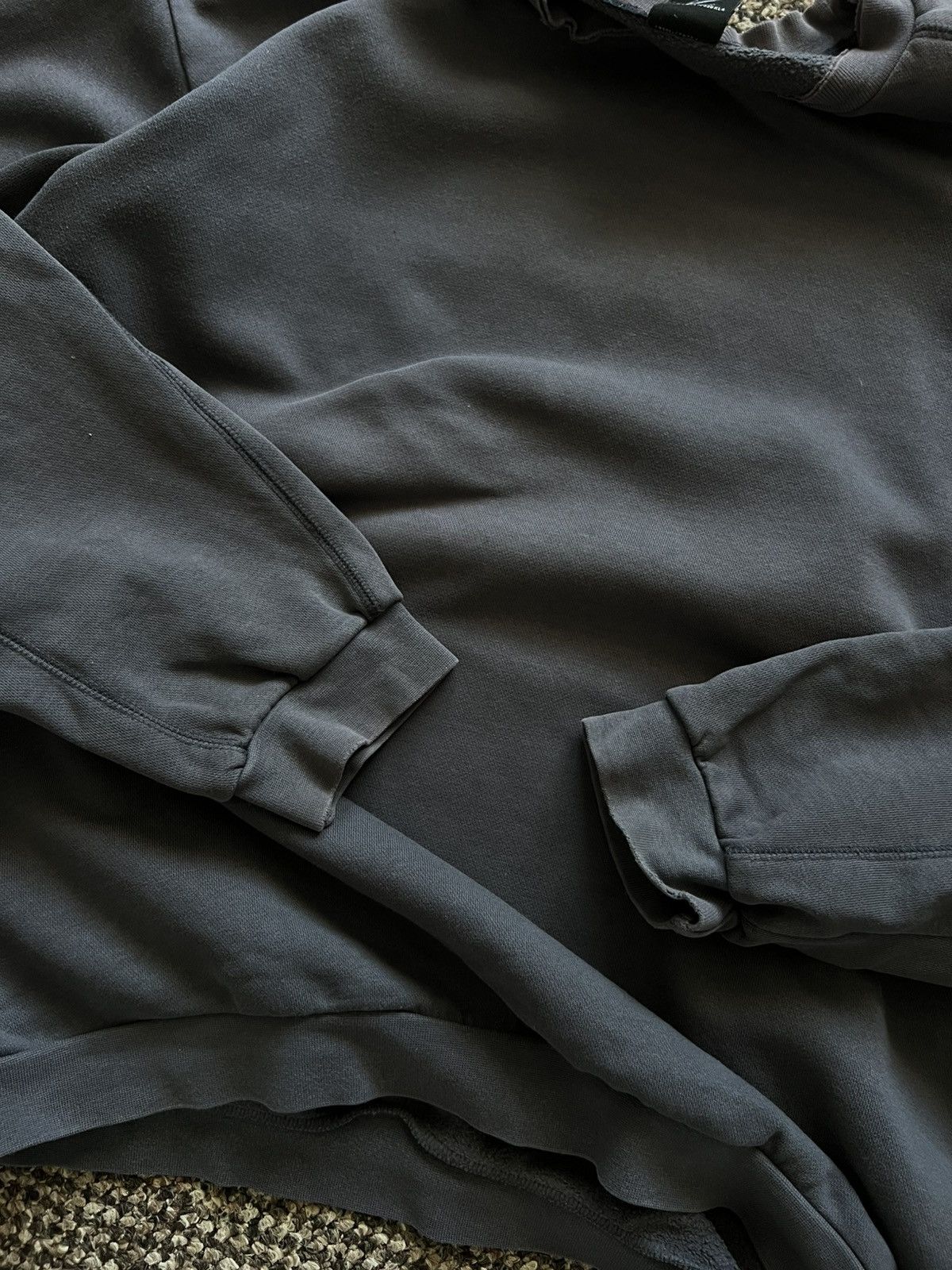 Nike Vintage Nike Distressed Sweatshirt Faded Oversized XL Size US XL / EU 56 / 4 - 6 Thumbnail
