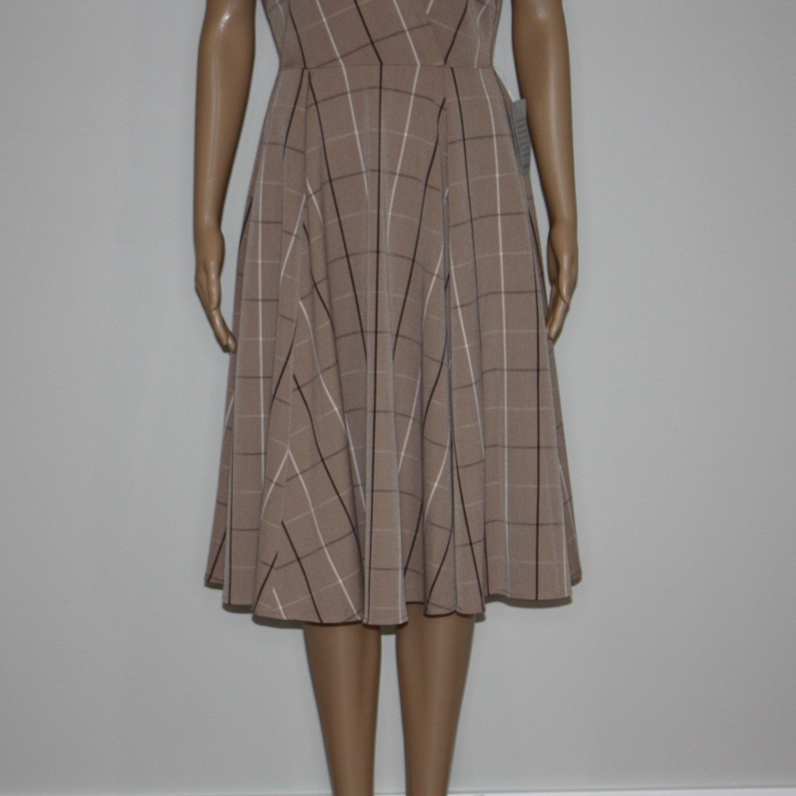 Other Gal Meets Glam Eva Windowpane Check Faux Wrap Dress size 4 Size S / US 4 / IT 40 - 9 Thumbnail