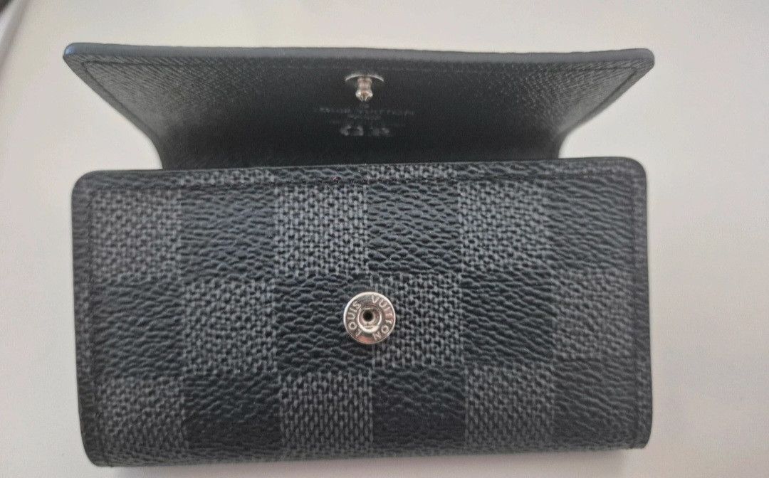 Louis Vuitton Louis vuitton 6 key holder Size ONE SIZE - 5 Thumbnail