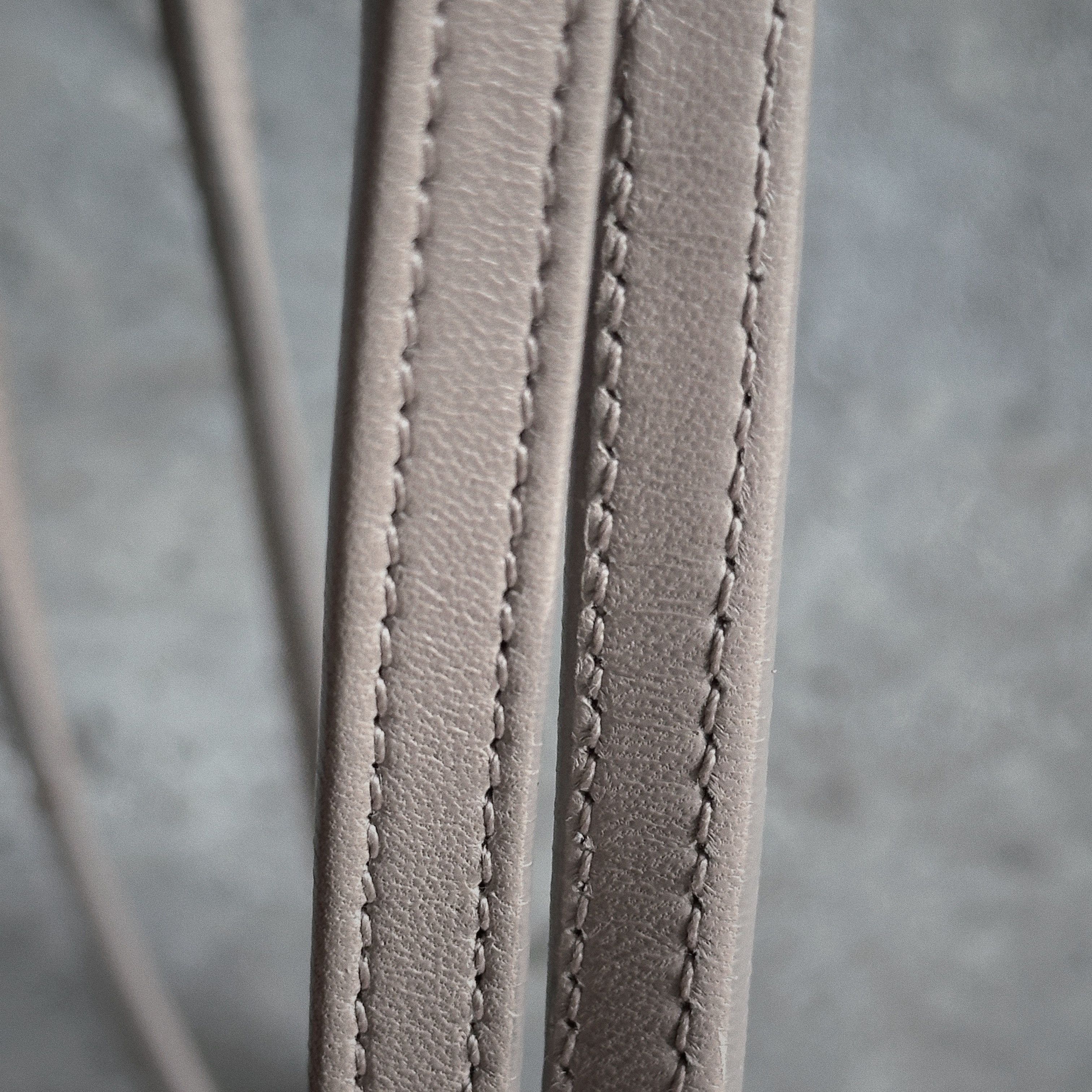 Loewe Loewe Vintage Shoulder Bag – Soft Leather, Made in Spain Size ONE SIZE - 9 Thumbnail
