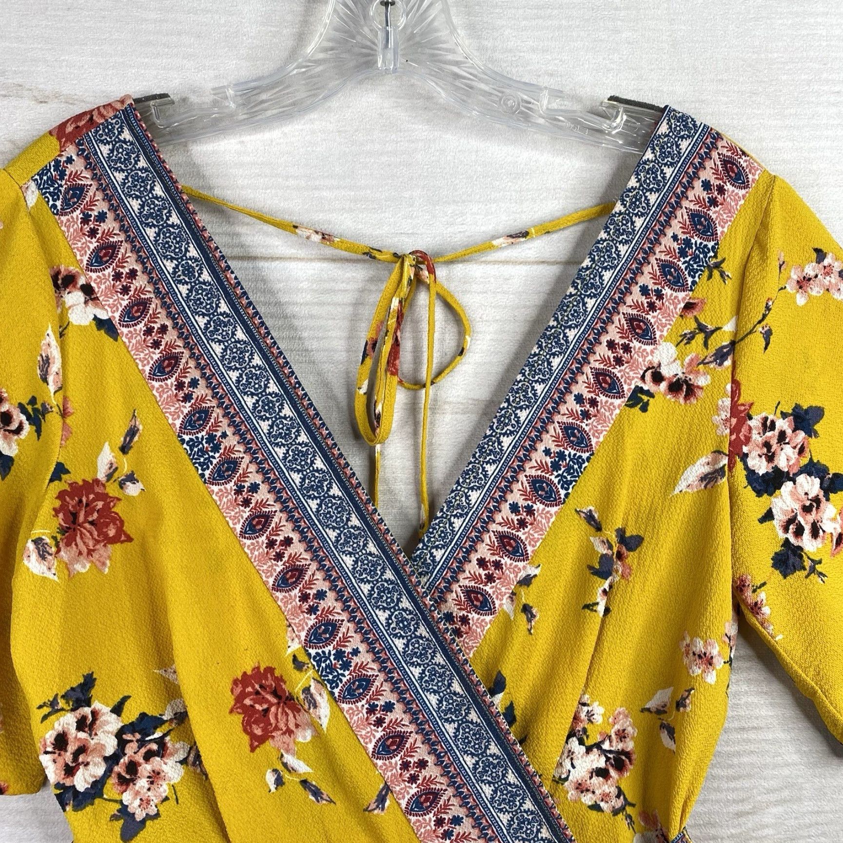 Vintage Trixxi Romper Shorts Womens S Yellow Floral Boho One-Piece Shirt? Size 28" / US 6 / IT 42 - 2 Thumbnail