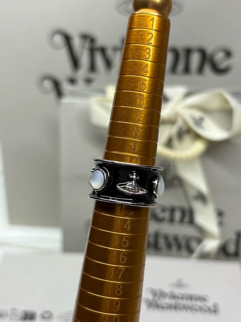 Vivienne Westwood sizeXS King's Ring