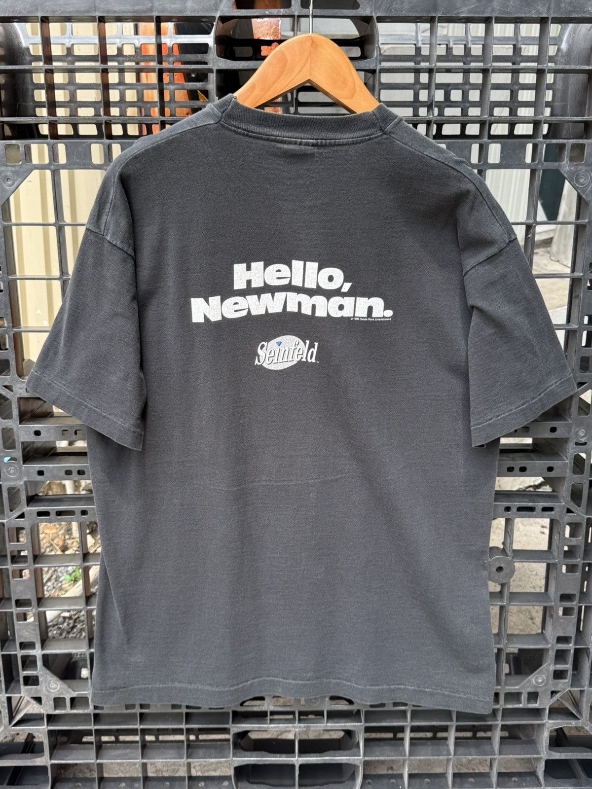 Vintage 💥Vintage Seinfeld 1997 hello jerry hello newman T-shirt Size US XL / EU 56 / 4 - 2 Thumbnail