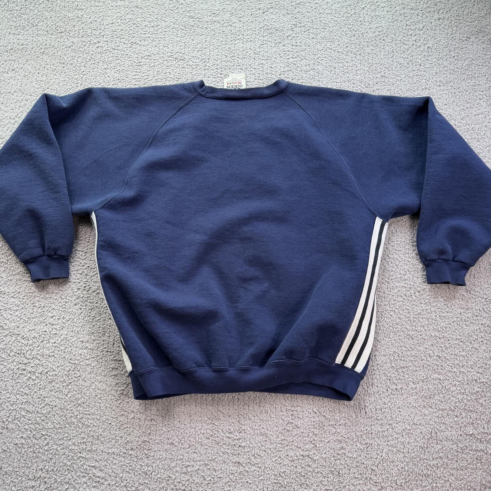 Adidas Vintage 1997 Adidas Tampa Bay Sun Bowl Crewneck Sweatshirt Size US L / EU 52-54 / 3 - 2 Thumbnail