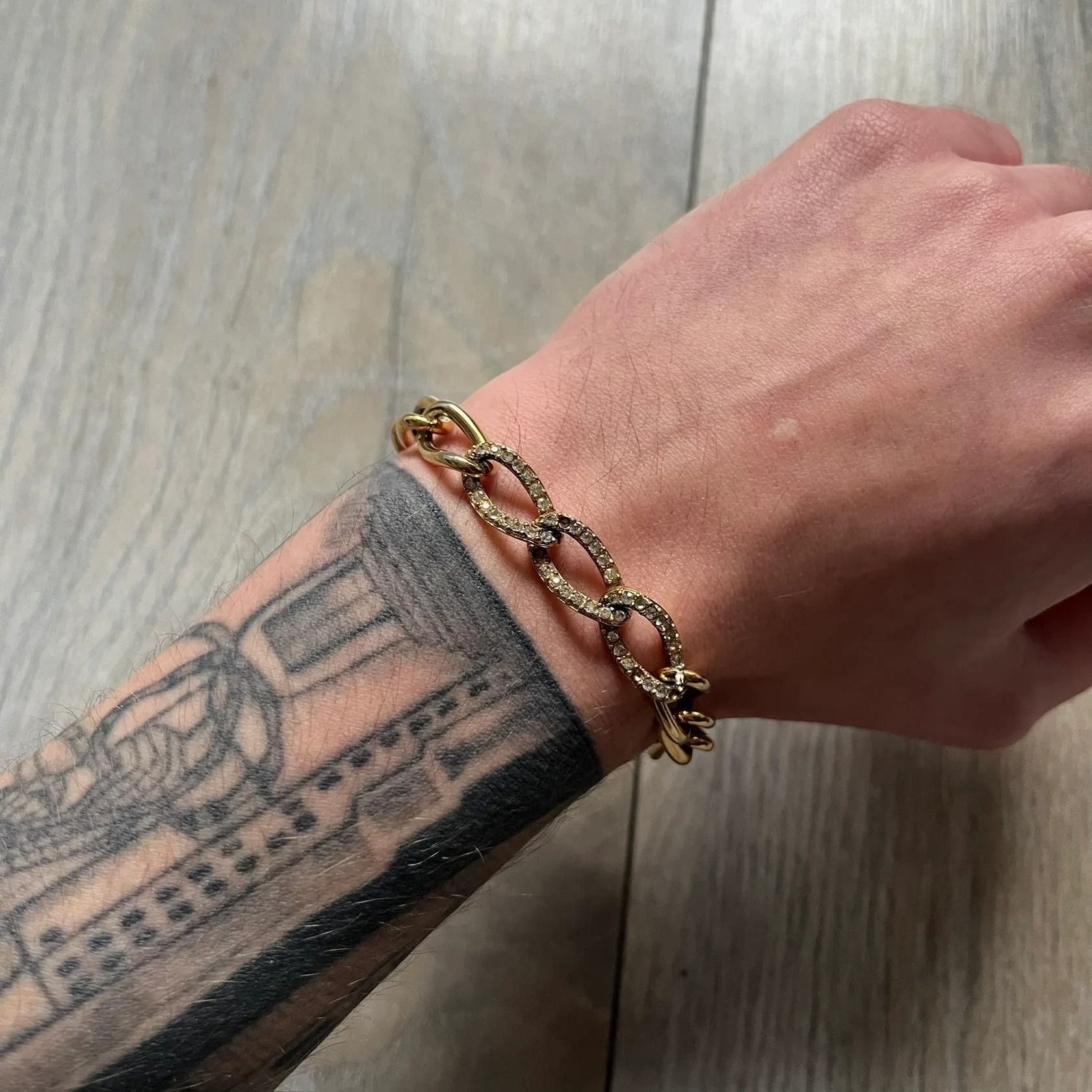 Givenchy Givenchy Gold-Tone Crystal Pavé Link Bracelet Size ONE SIZE - 1 Thumbnail