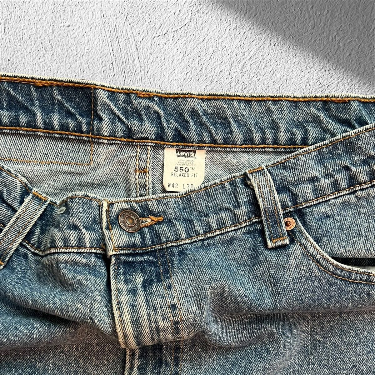 Levi's Vintage 90s Levi’s 550 Relaxed Fit Jeans 40x30 Made in USA Size US 40 / EU 56 - 4 Thumbnail