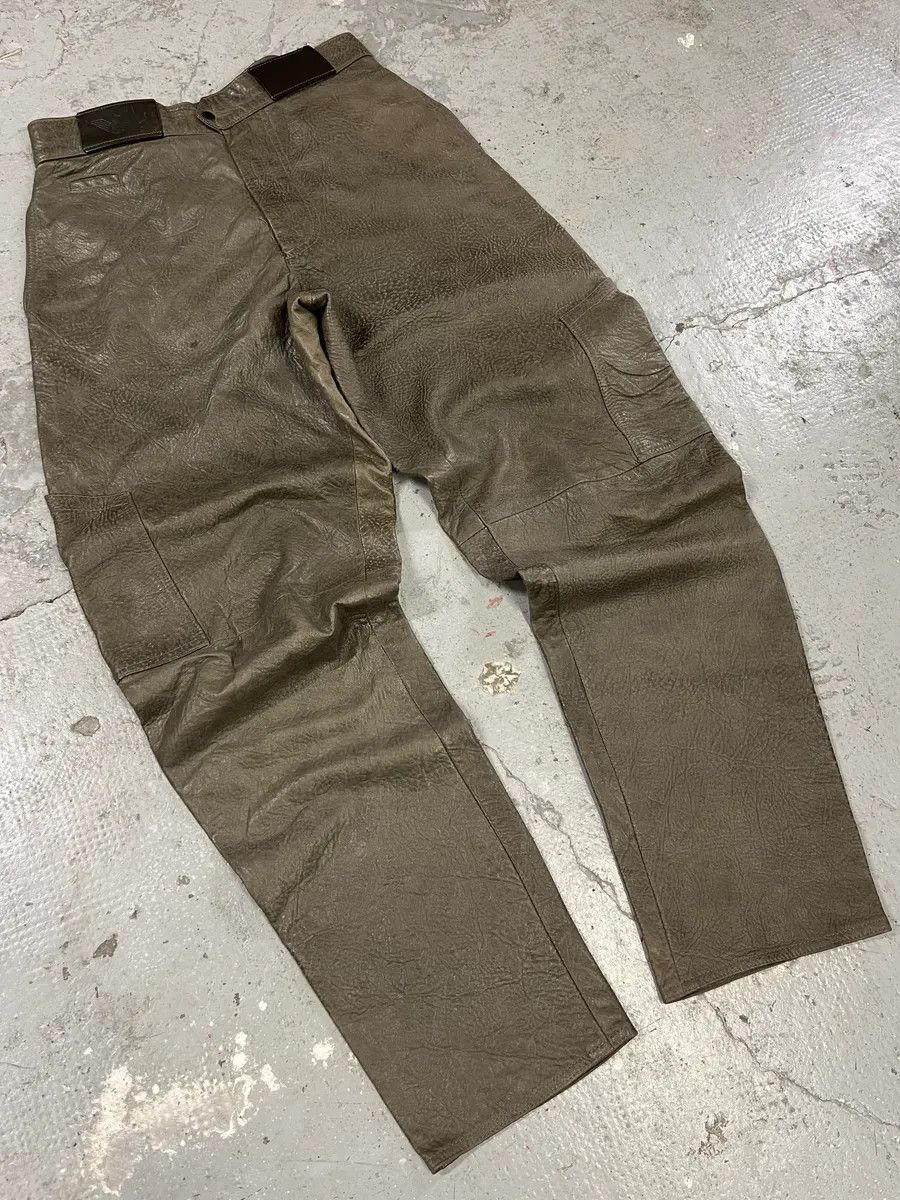 Armani × Vintage AW1986 Giorgio Armani Brown Relaxed Leather Italian Pants Size US 30 / EU 46 - 3 Thumbnail