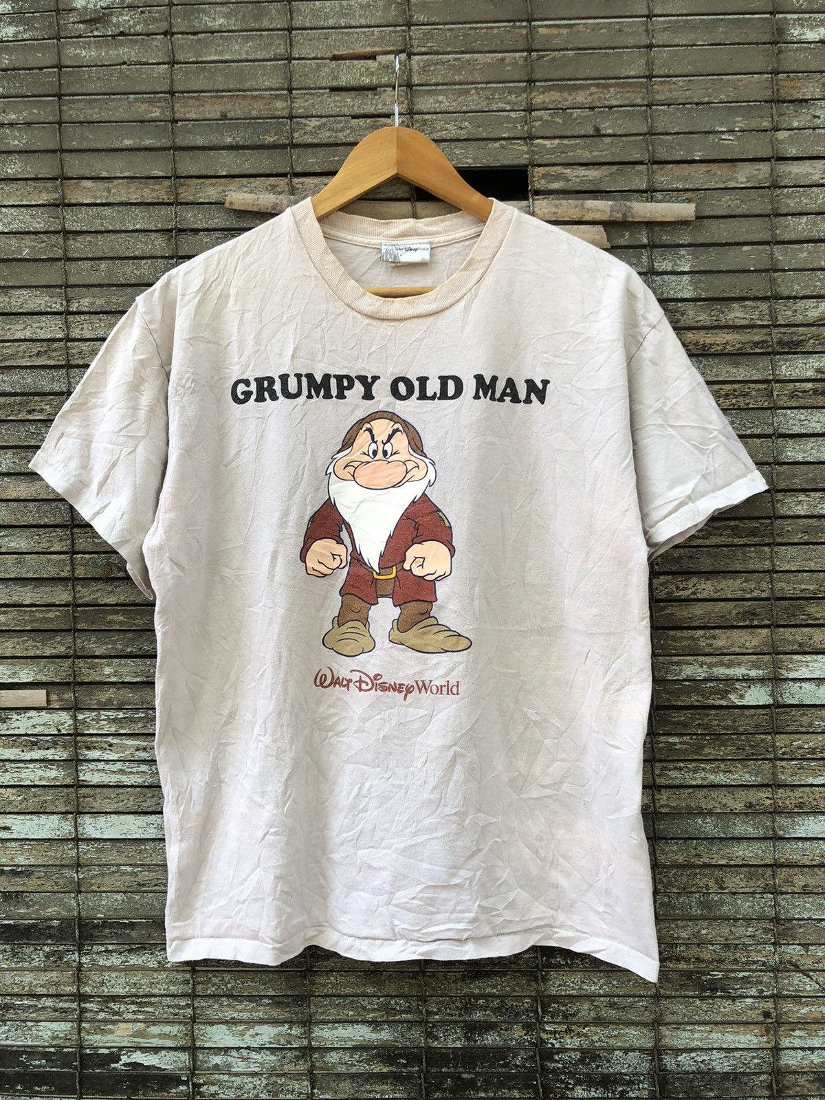 Cartoon Network × Vintage 💥RARE💥Vintage Y2K Walt Disney Grumpy Old Man Tee Size US L / EU 52-54 / 3 - 1 Thumbnail