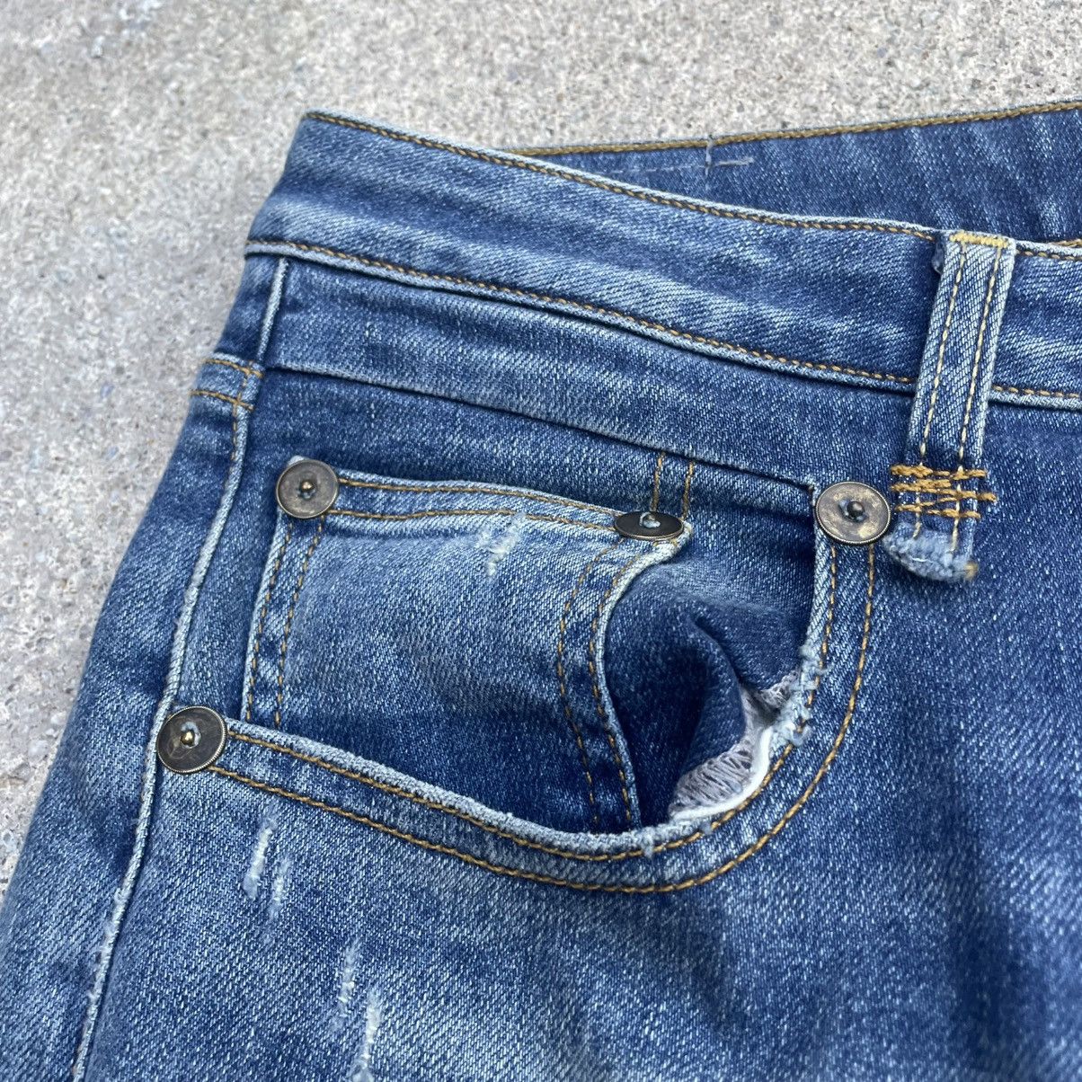 R13 Authentic R13 Boy Straight Size 26 Baylis W Rips Denim Jeans Size 26" / US 2 / IT 38 - 6 Thumbnail