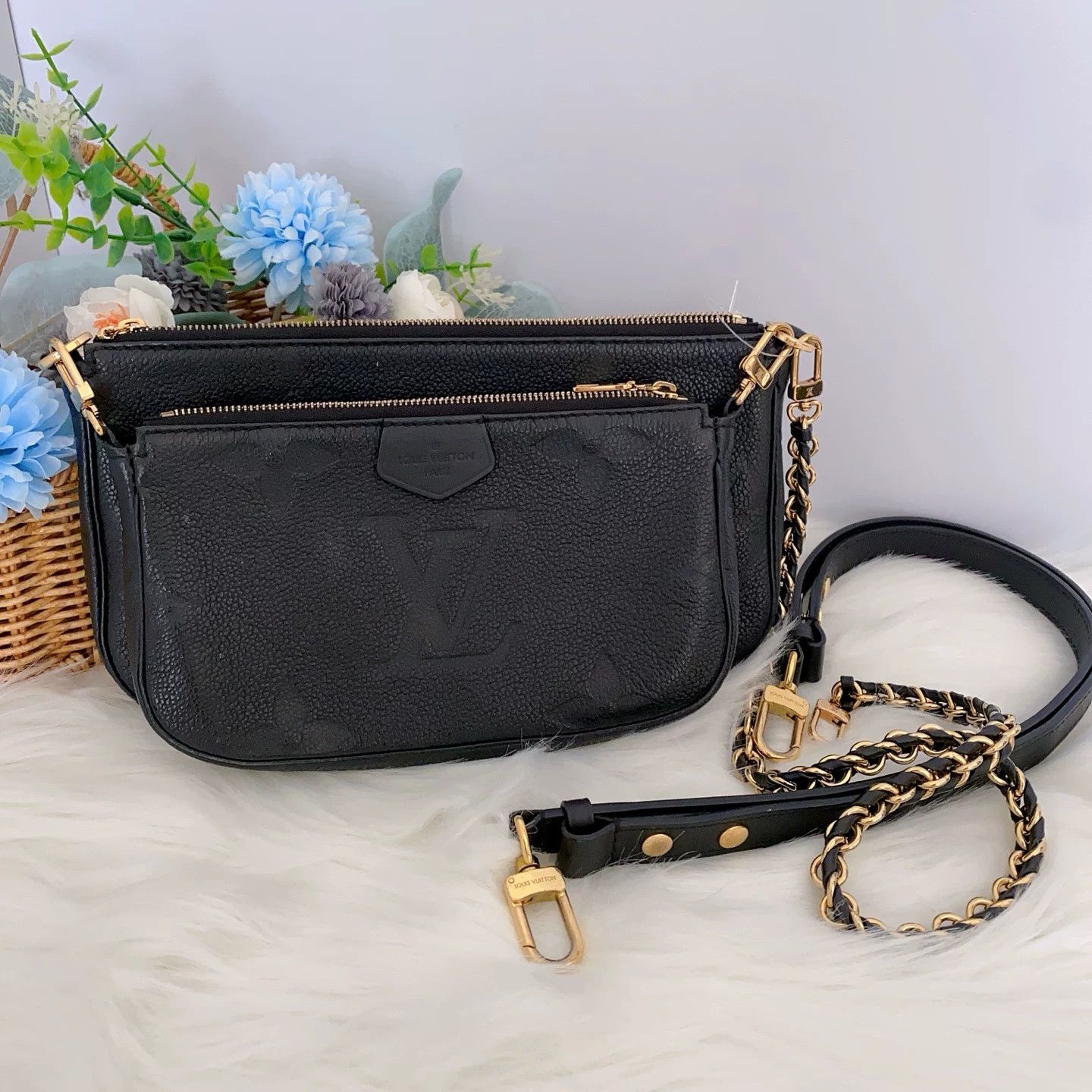 Louis Vuitton Pre-loved Bag Very good condition Size ONE SIZE - 1 Thumbnail