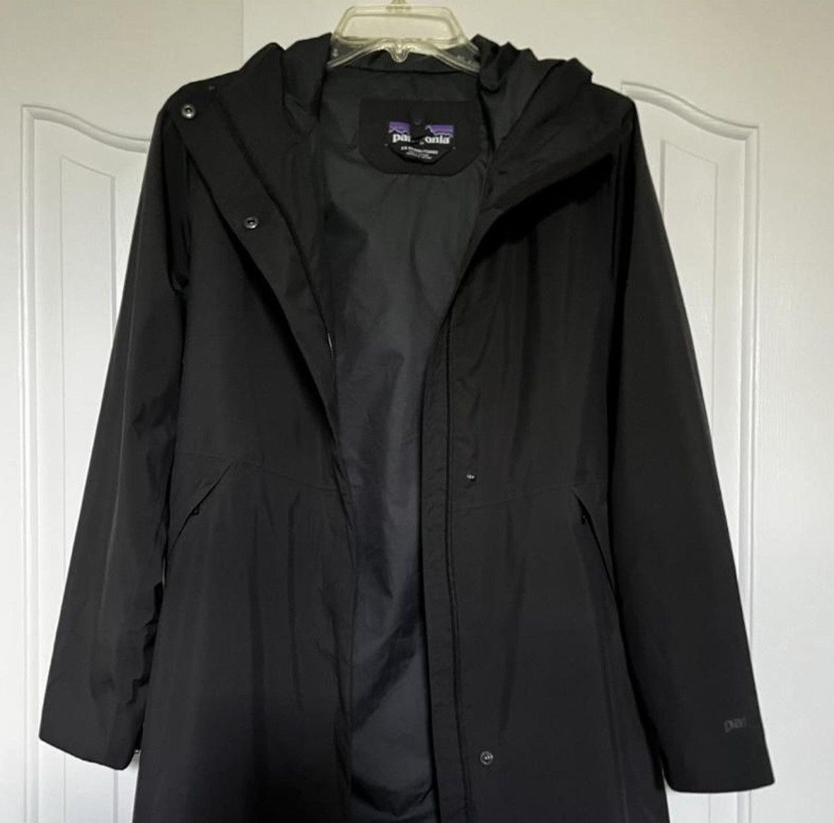 Patagonia women's trench coat sales