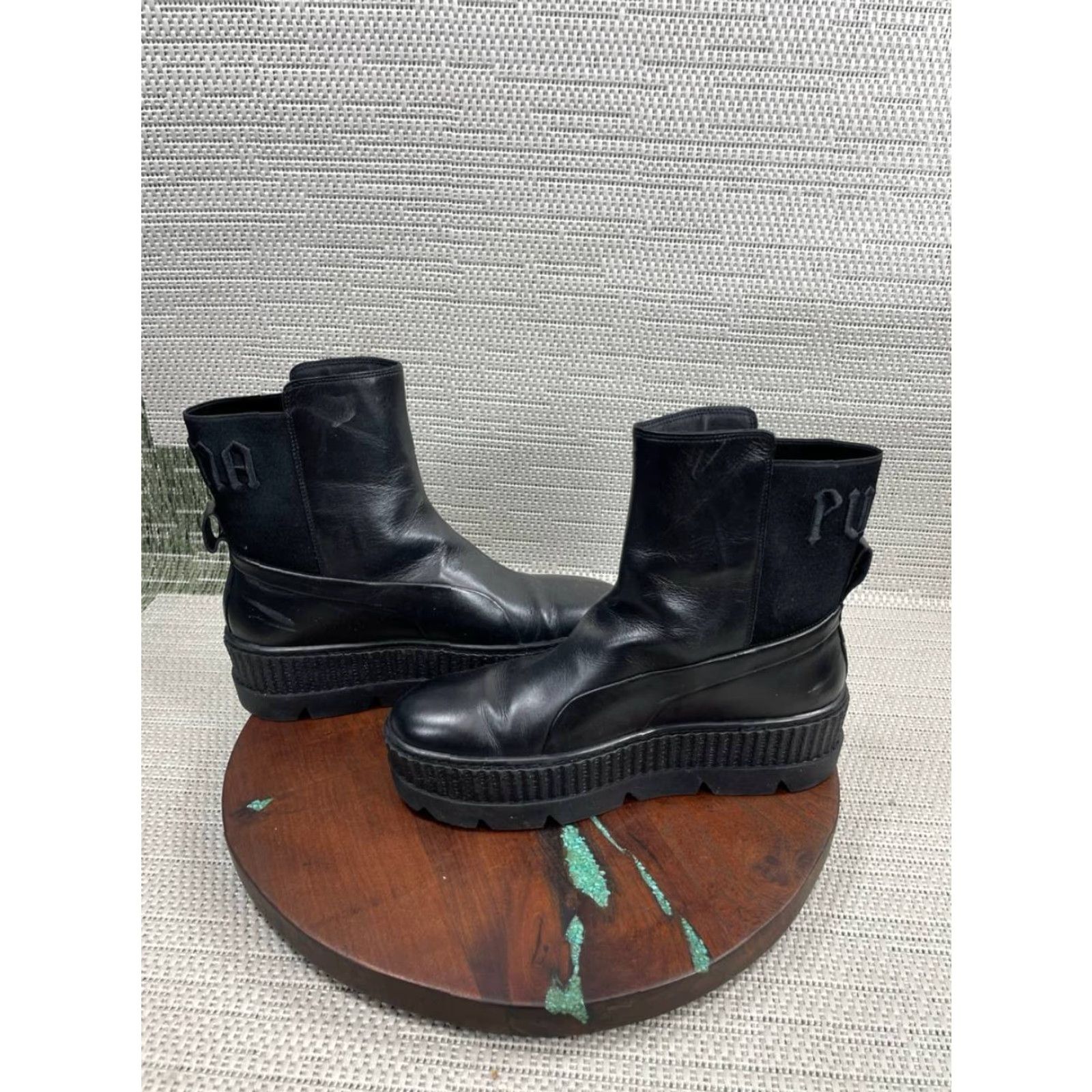 Puma Puma Boots Womens Size 9.5 Us Fenty Chelsea Sneaker Black Leather Ankle Pull On Chelsea Boots Puma x Fenty Womens 9.5 Black Leather Ankle Pull On Size US 10 / IT 40 - 7 Thumbnail