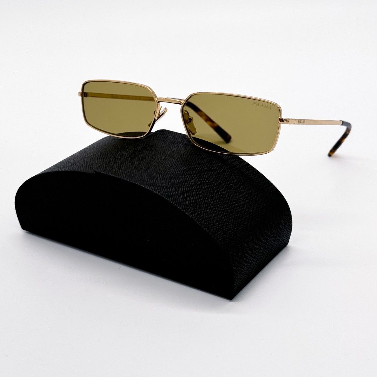 NEW PRADA SPR A60 5AK70G GOLD GREEN PRA60S 5AK70G SUNGLASSES
