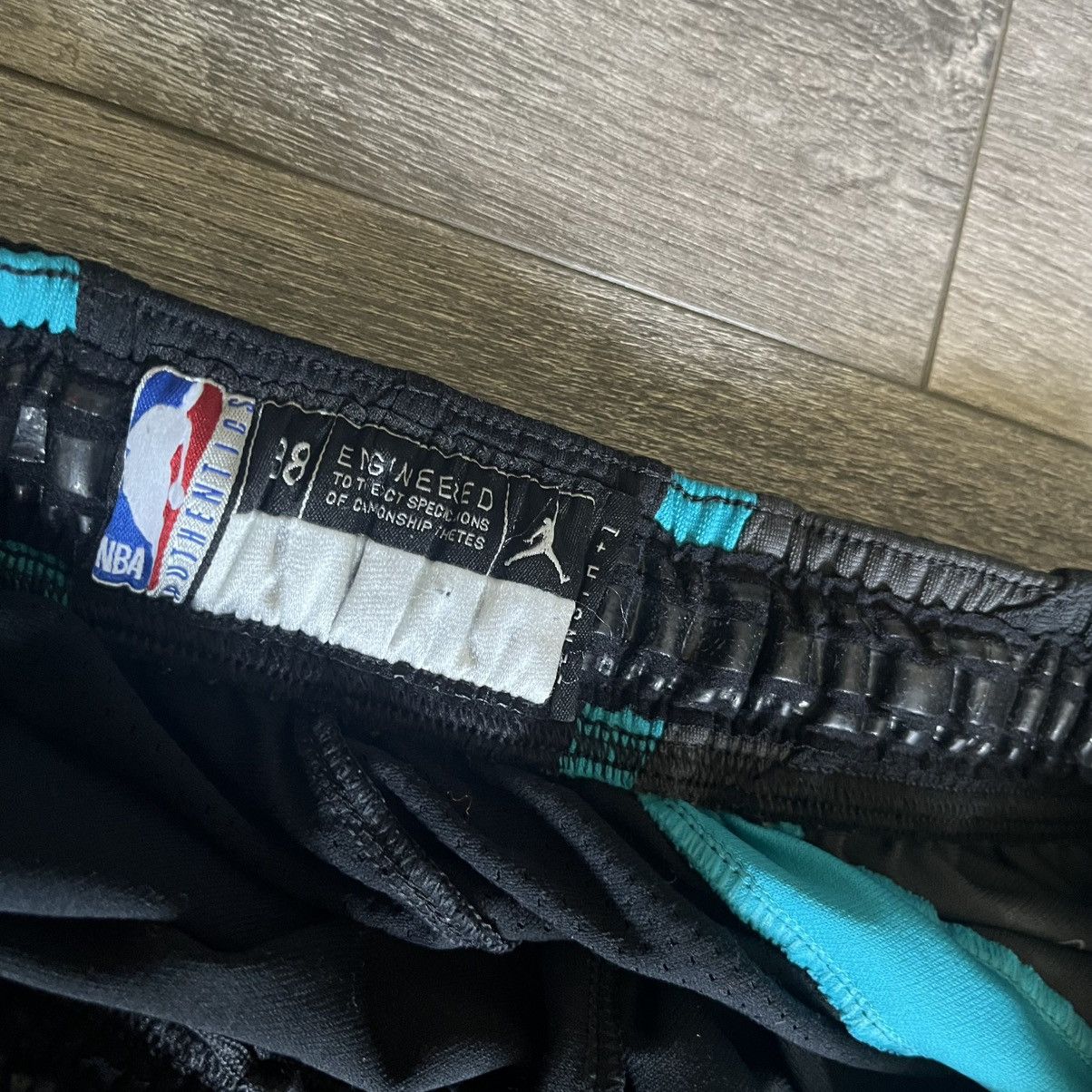 NBA NBA Charlotte Hornets Basketball Team Game Shorts Size 38+1 Size US 32 / EU 48 - 8 Thumbnail