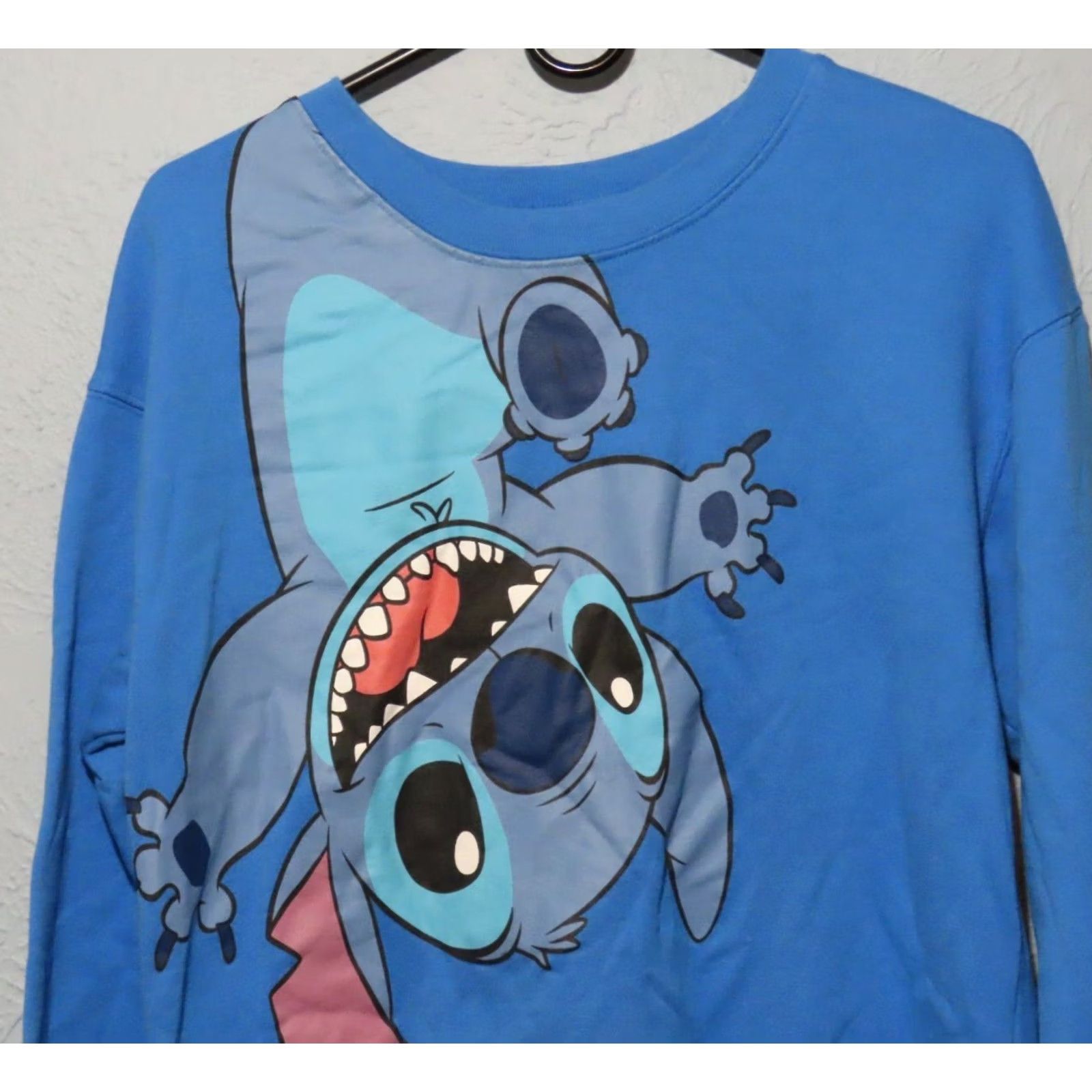 Disney Disney Stitch Women's M Blue Crew Neck Sweatshirt Size M / US 6-8 / IT 42-44 - 3 Thumbnail