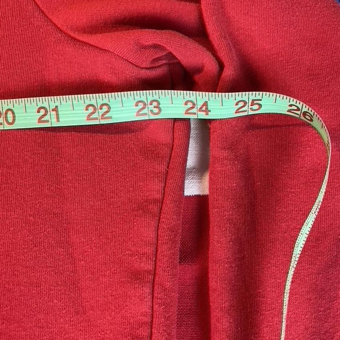 Guess Red Embossed 3D Logo Hoodie Mens (L) Streetwear Size US L / EU 52-54 / 3 - 5 Thumbnail