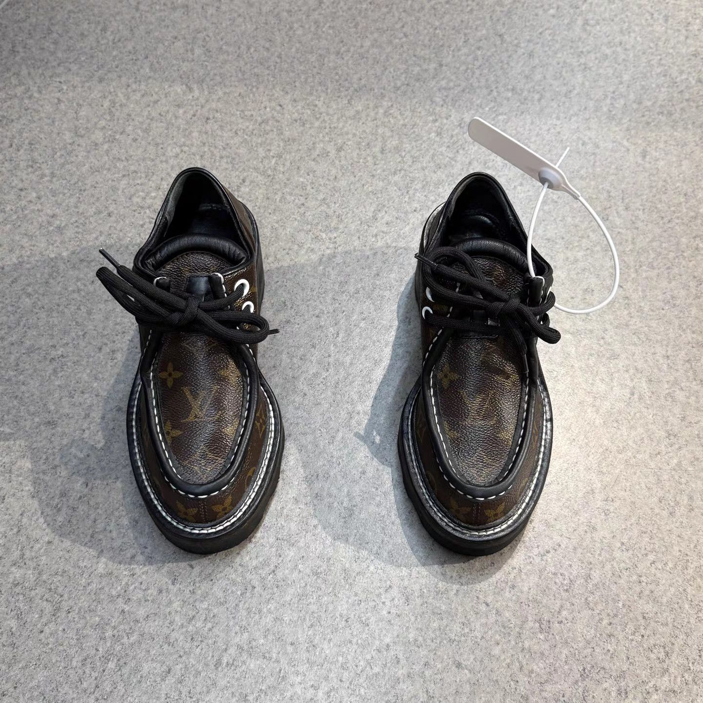 Louis Vuitton LV Beaubourg Monogram Platform Loafers K15 Size US 5.5 / IT 35.5 - 5 Thumbnail