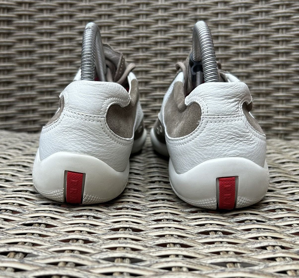 Prada × Vintage Vintage Prada Sport Two Tone Low-Top Beige Trainers 39.5 Size US 6 / EU 39 - 6 Thumbnail