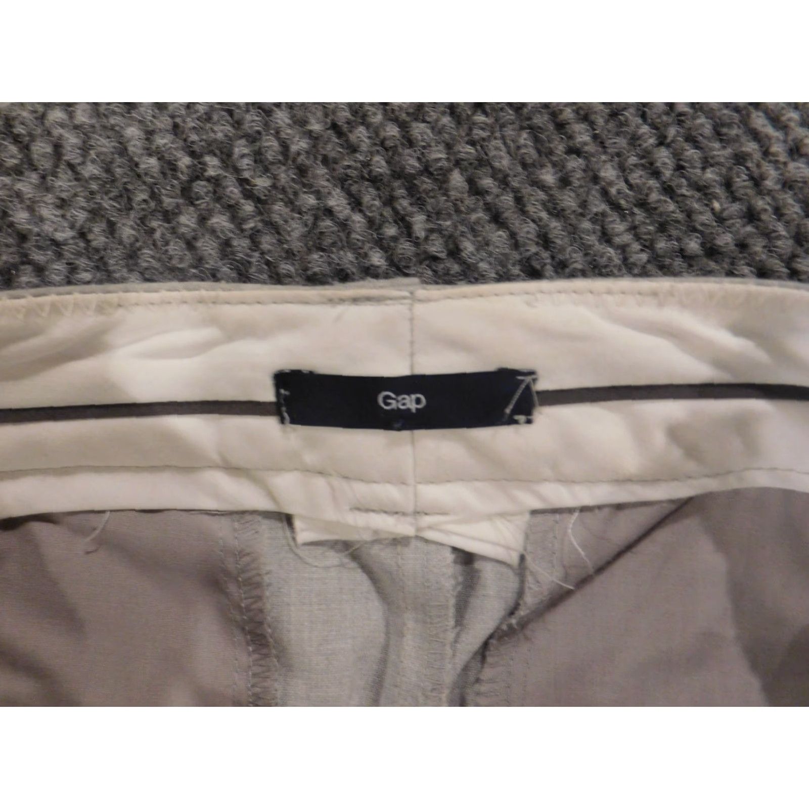 Gap Gap Skirt A-Line Knee Length Gray 27 Womens Knit Rayon Ruffle Lined Casual Vintage No (Designer Flower) Womens Size 27" / US 4 / IT 40 - 6 Thumbnail