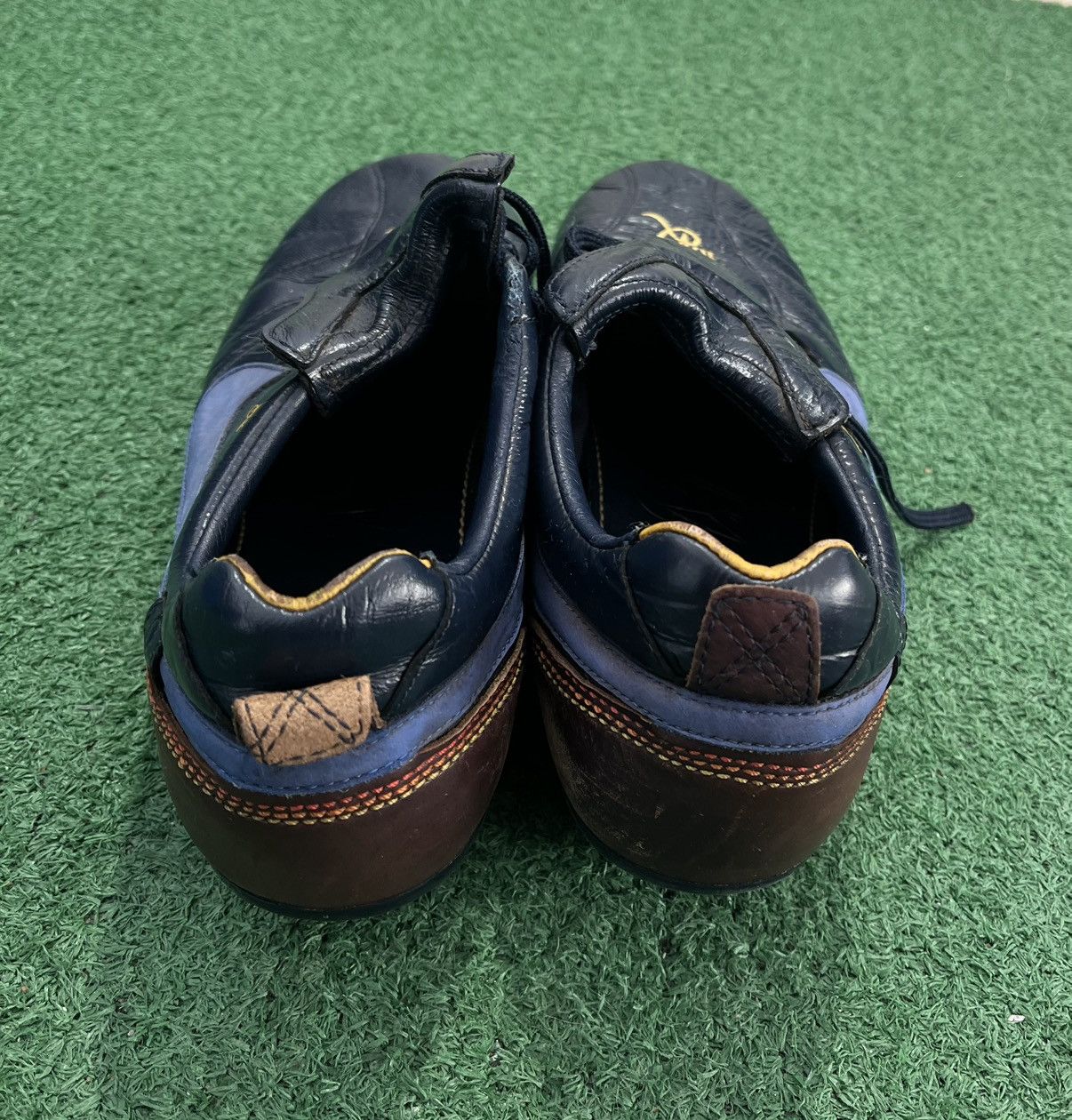 Nike × Vintage Nike tiempo Ronaldinho R10 Soccer Trainers Rare Football Size US 10 / EU 43 - 7 Thumbnail