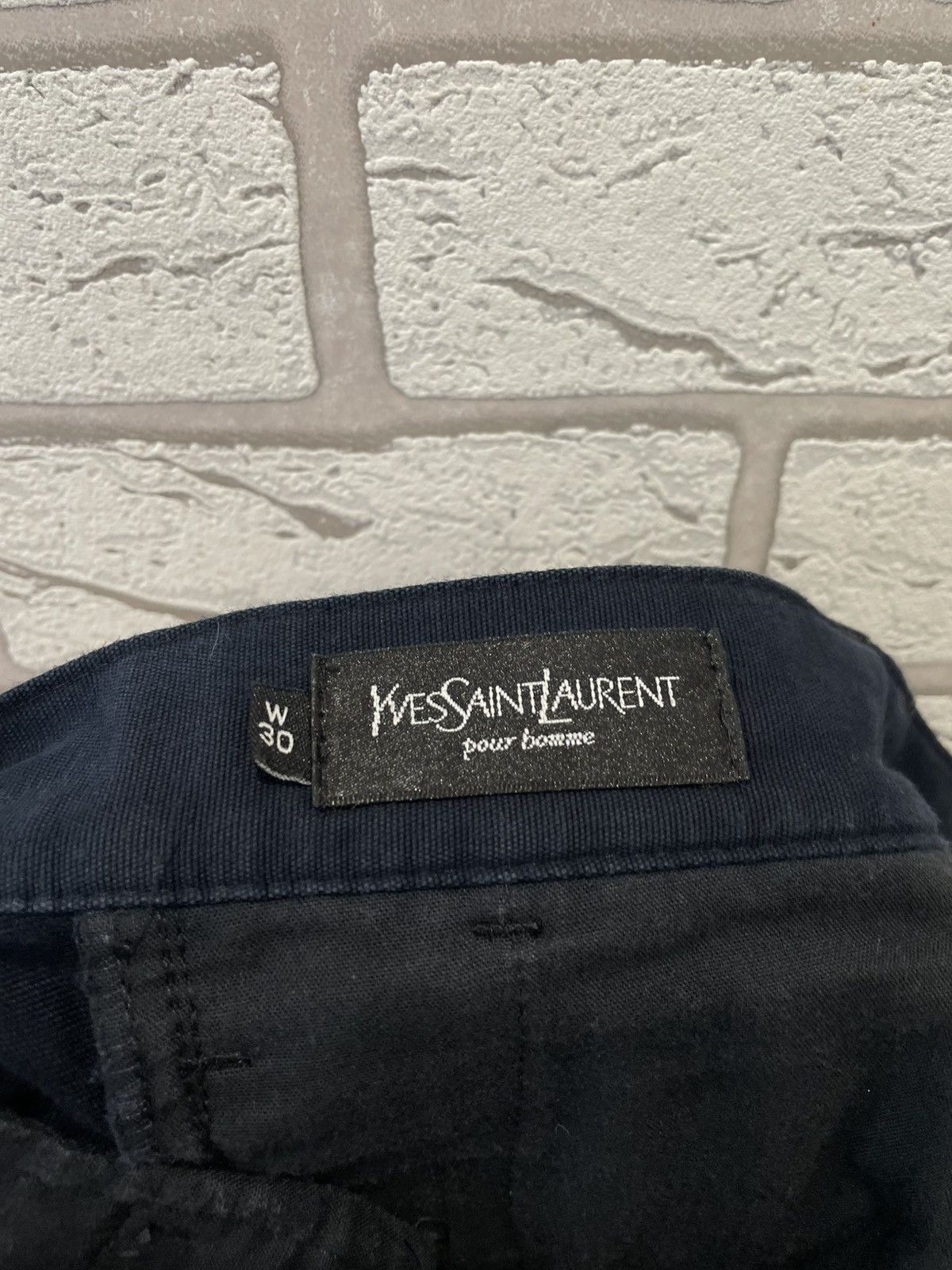 Yves Saint Laurent Yves Saint Laurent Vintage YSL Cargo Shorts Navy Blue Size US 30 / EU 46 - 14 Thumbnail