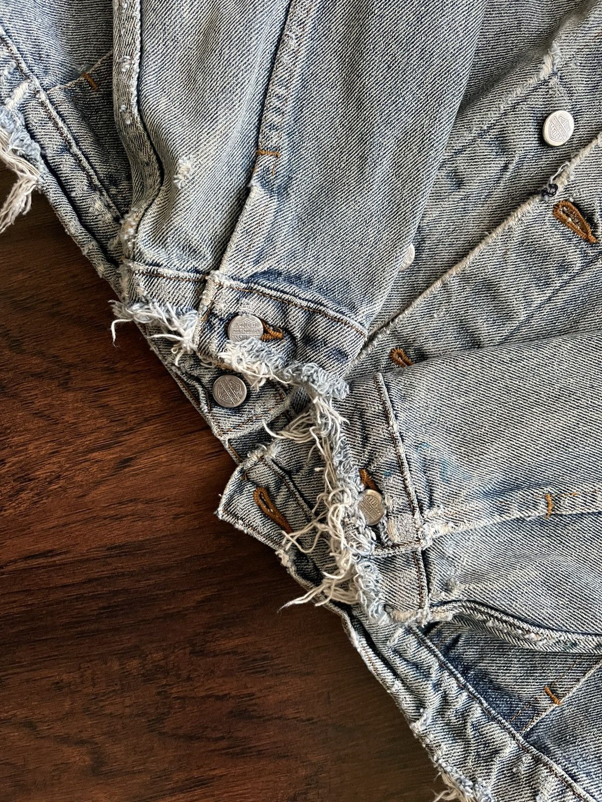 Harley Davidson Harley Davidson Denim Jacket (Distressed/Back Grapic) Size US XL / EU 56 / 4 - 4 Thumbnail