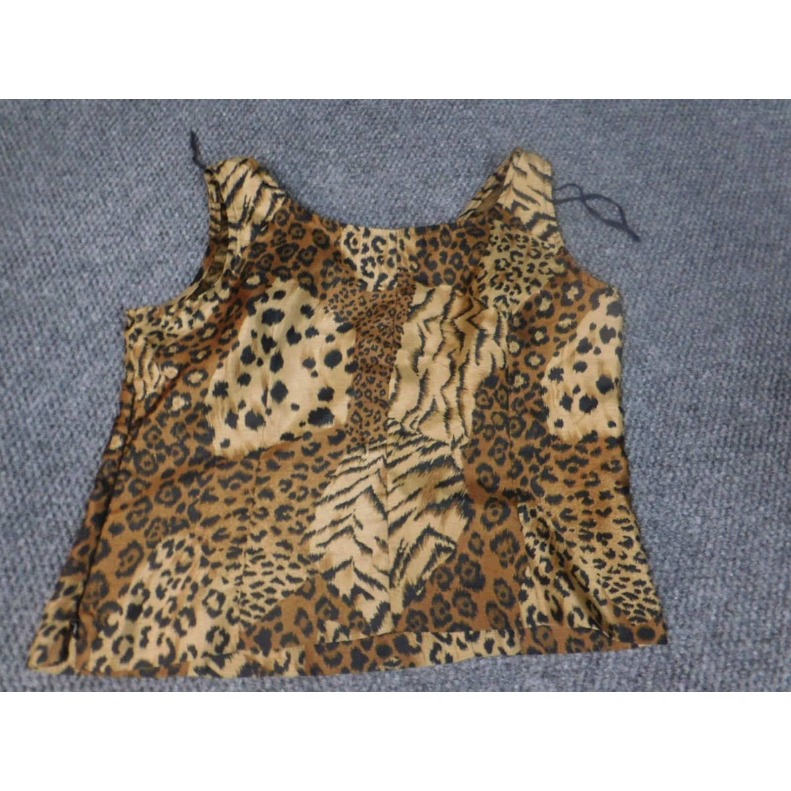 Vintage Jessica Howard Womens Blouse 12 Brown Animal Print Sleeveless Crew Neck Casual Polyester Rayon Breathable Regular Modern Animals 12 Size XL / US 12-14 / IT 48-50 - 7 Thumbnail