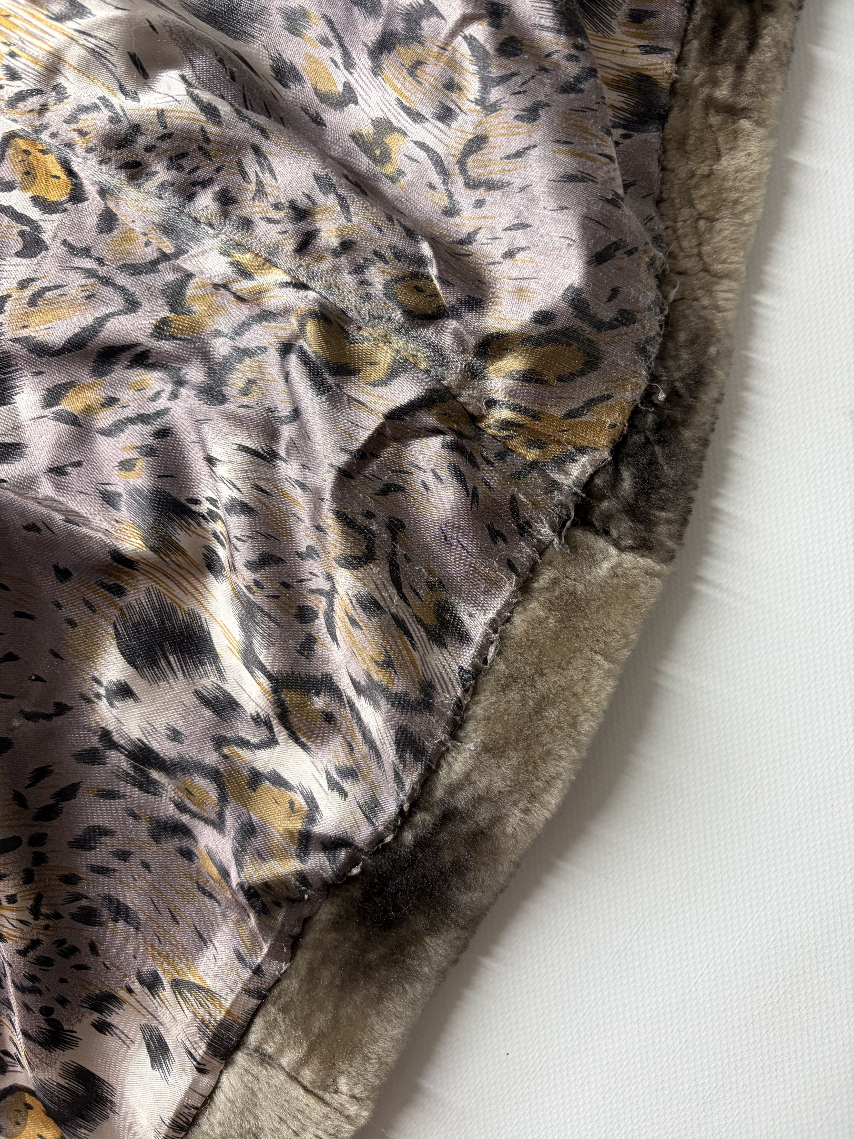 Vintage Vintage Long Real Fur coat Size L / US 10 / IT 46 - 9 Thumbnail