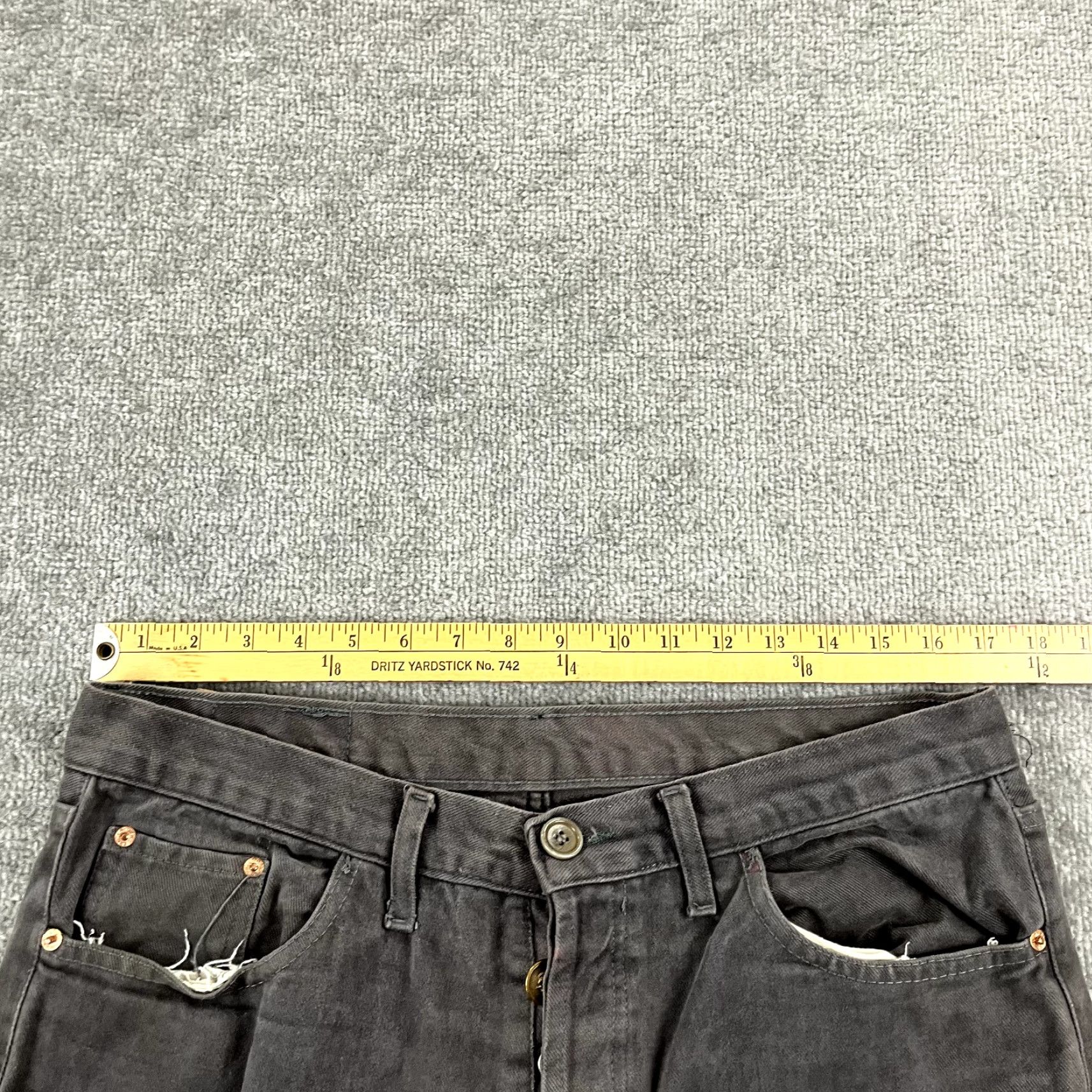Levi's VINTAGE Levi's 501 Jeans Pants Mens 34x30 Straight Leg Cotton Blend Gray Casual Size US 34 / EU 50 - 4 Thumbnail