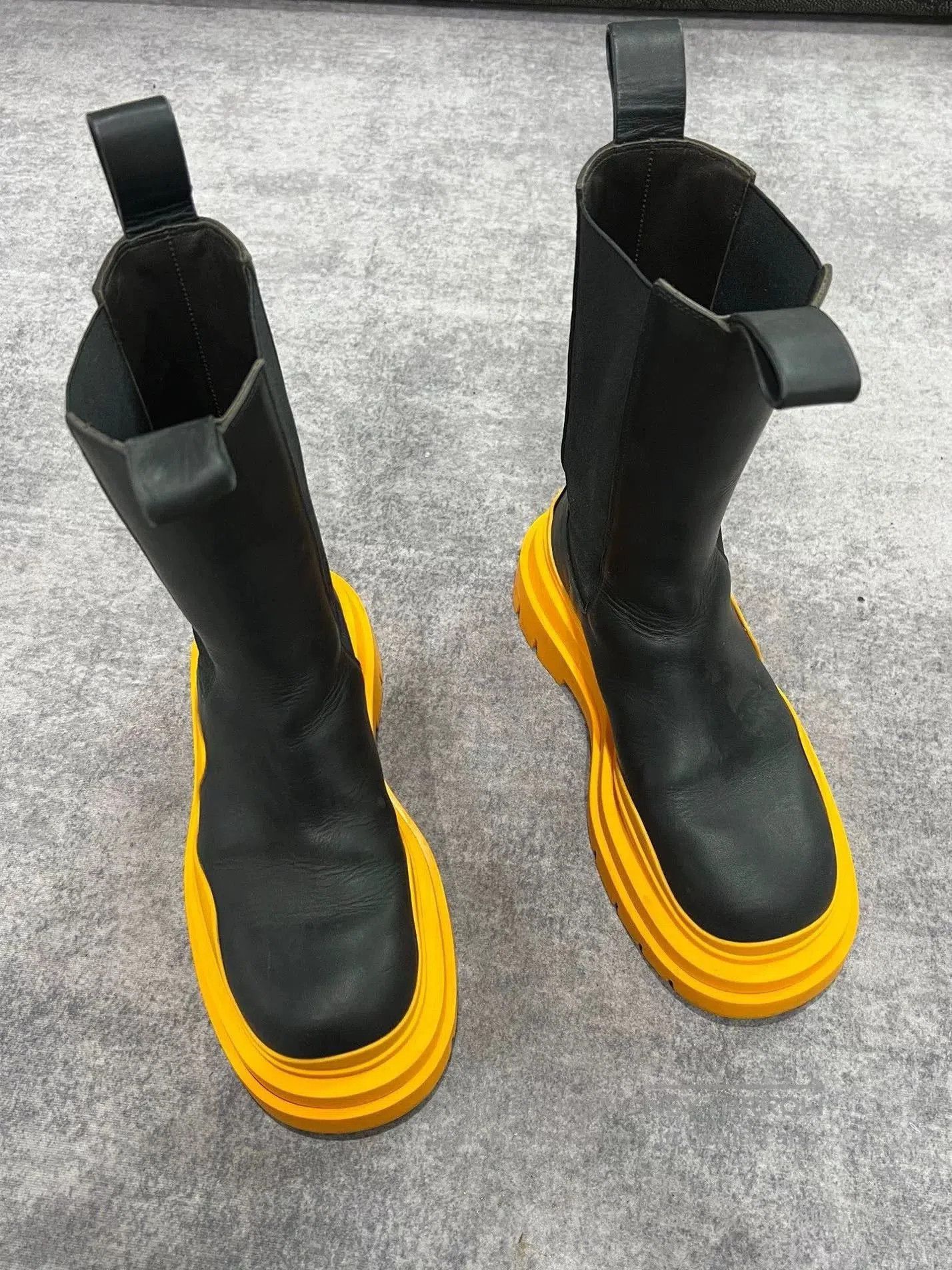 Bottega Veneta Bottega Veneta Black and Yellow Boots. Size US 6 / IT 36 - 1 Thumbnail