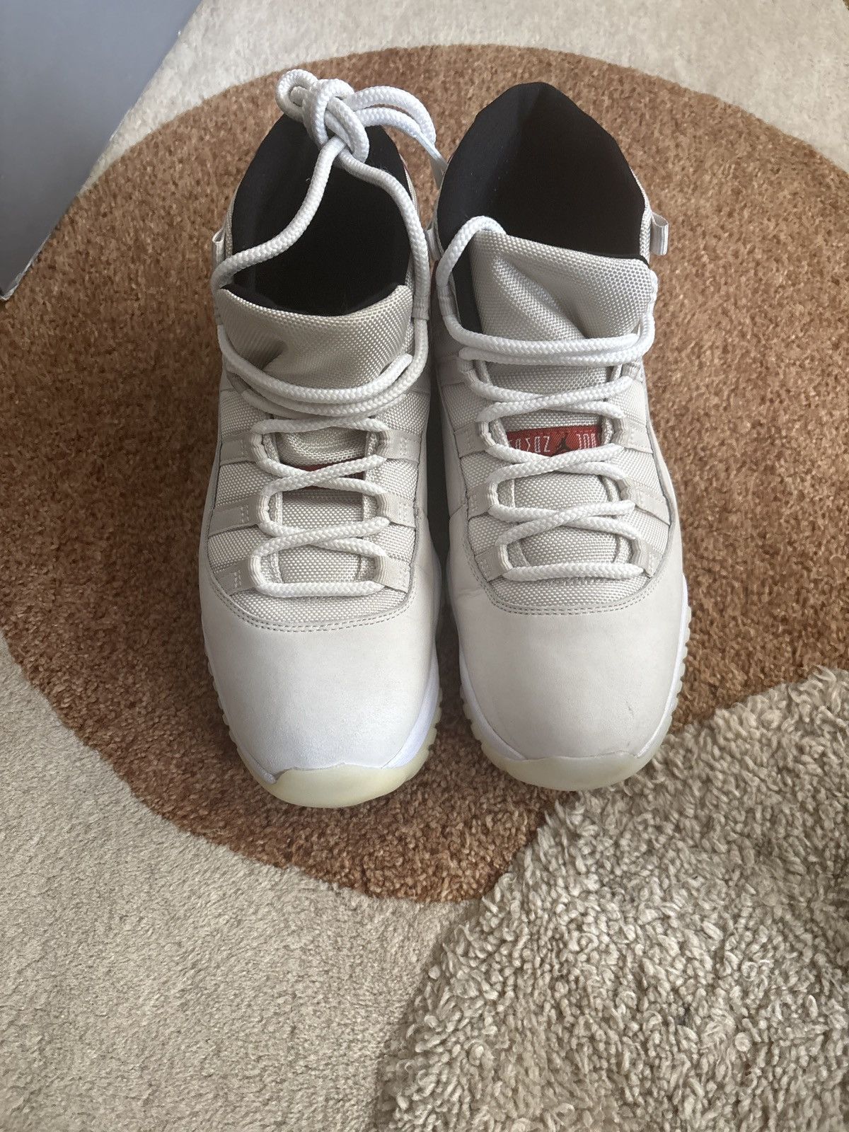 Jordan Brand Jordan 11 platinum tint SZ 10 Very clean Size US 10 / EU 43 - 3 Thumbnail