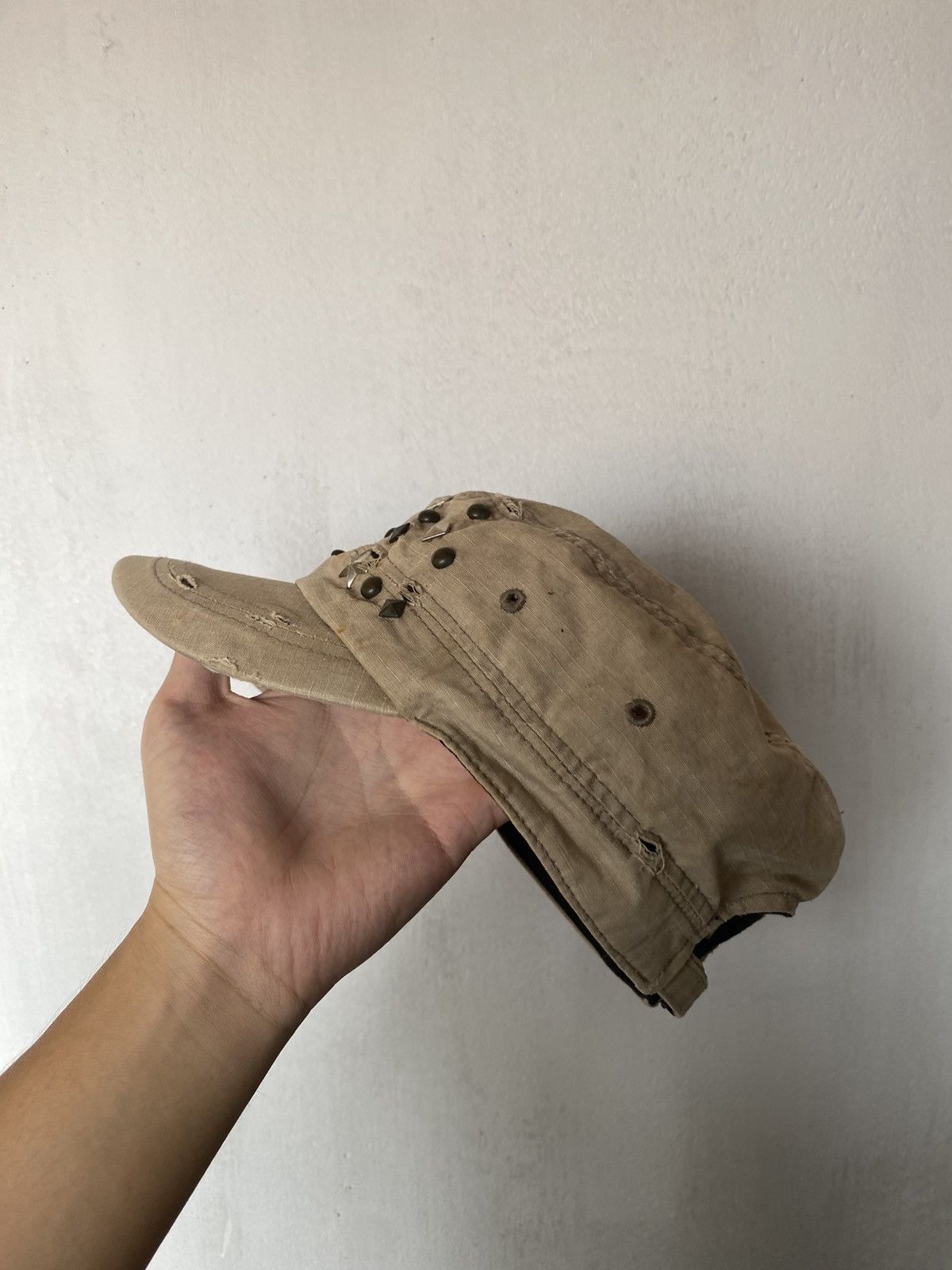 If Six Was Nine × Japanese Brand × Le Grande Bleu (L.G.B.) Cadet Distressed Studded Skull Punk Hat Size ONE SIZE - 4 Thumbnail
