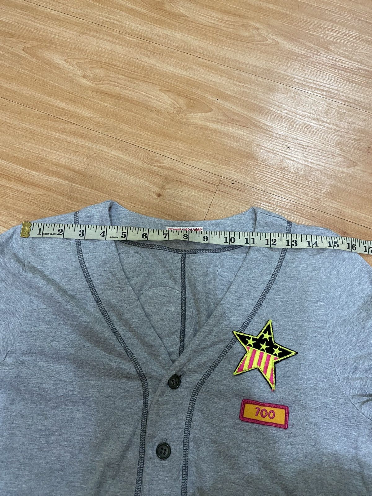 Vetements Vetements Grey Button-Up Cardigan – 700 Patch Design Size M / US 6-8 / IT 42-44 - 11 Thumbnail
