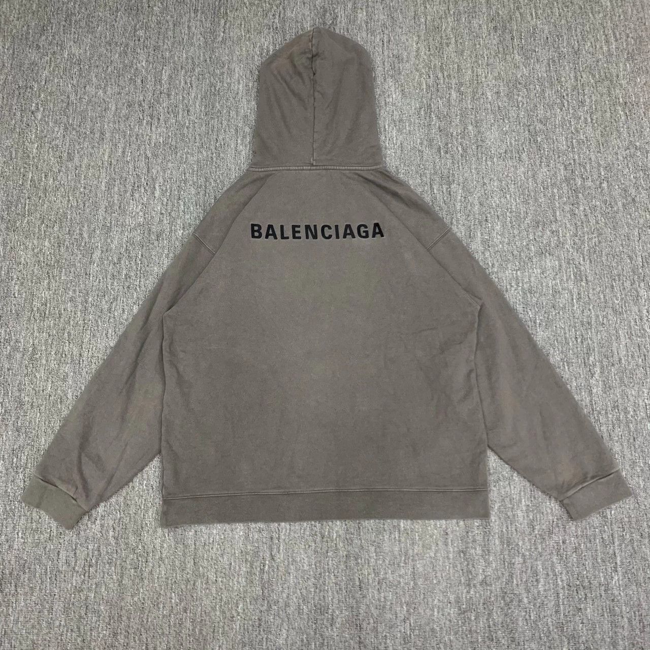 Balenciaga Balenciaga Grey Embroidered Hoodie Size S / US 4 / IT 40 - 2 Thumbnail