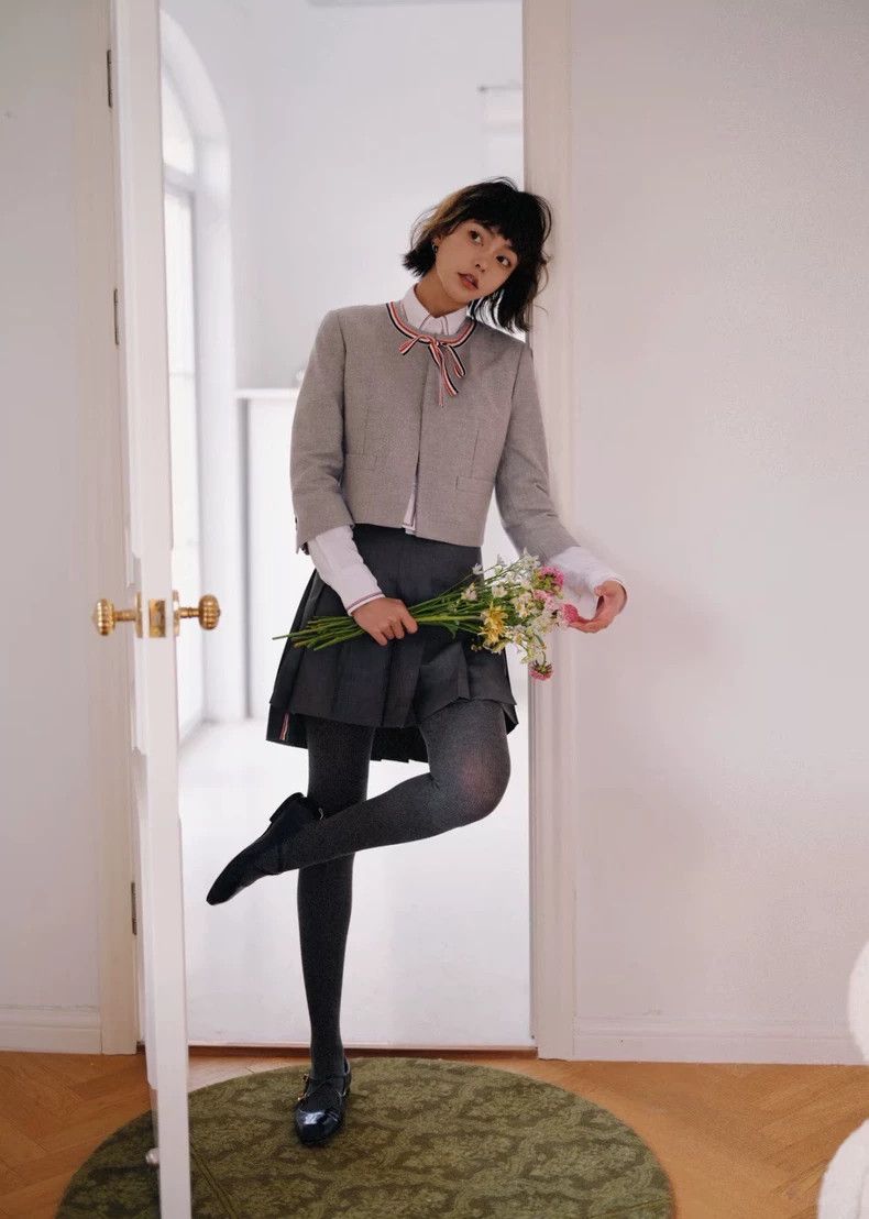 Thom Browne Thom Browne Classic pleated skirt 2505-Nextarrow Size 30" / US 8 / IT 44 - 7 Thumbnail