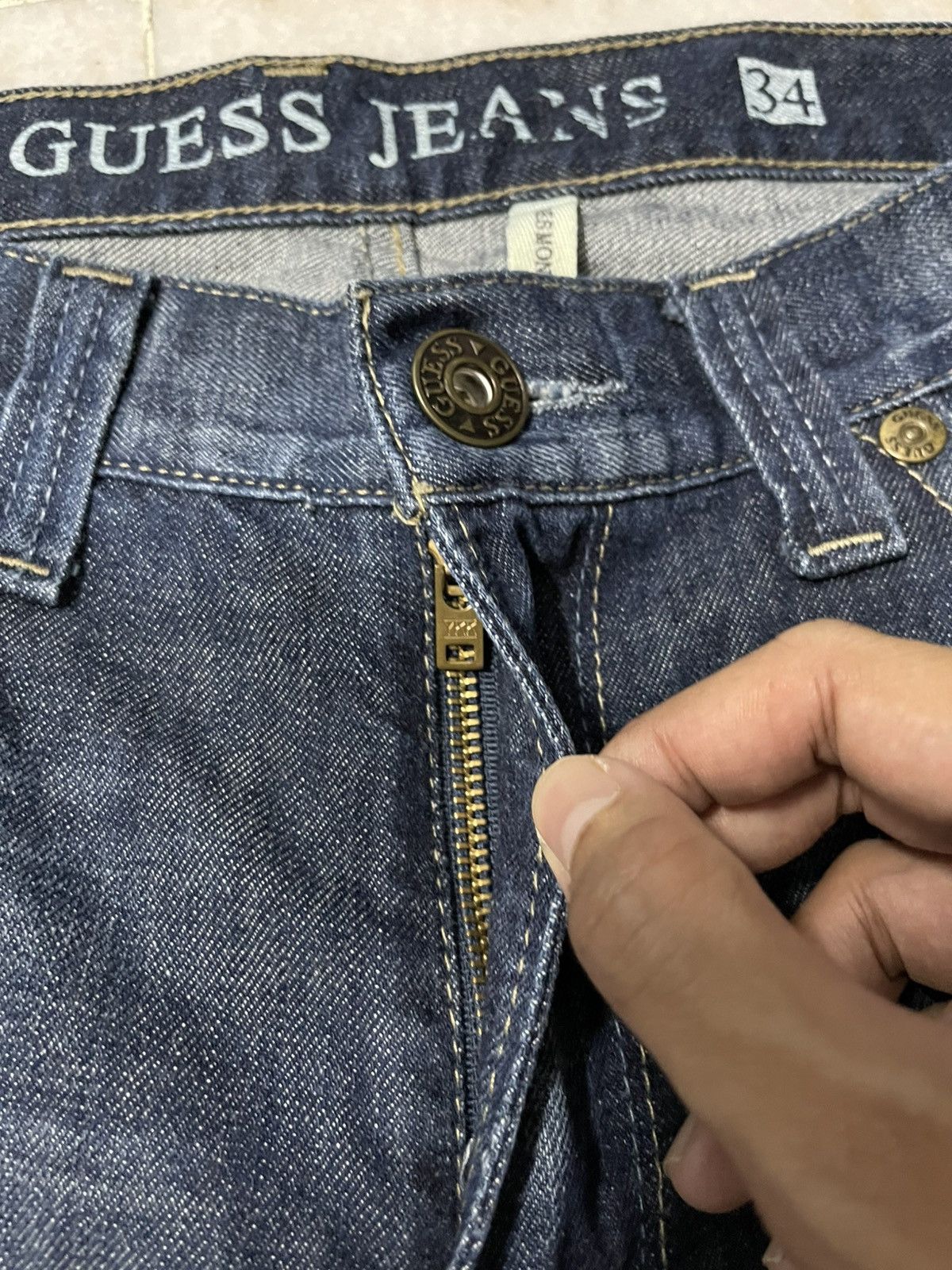 Guess × Japanese Brand Guess Denim Jeans Blue Size US 34 / EU 50 - 7 Thumbnail