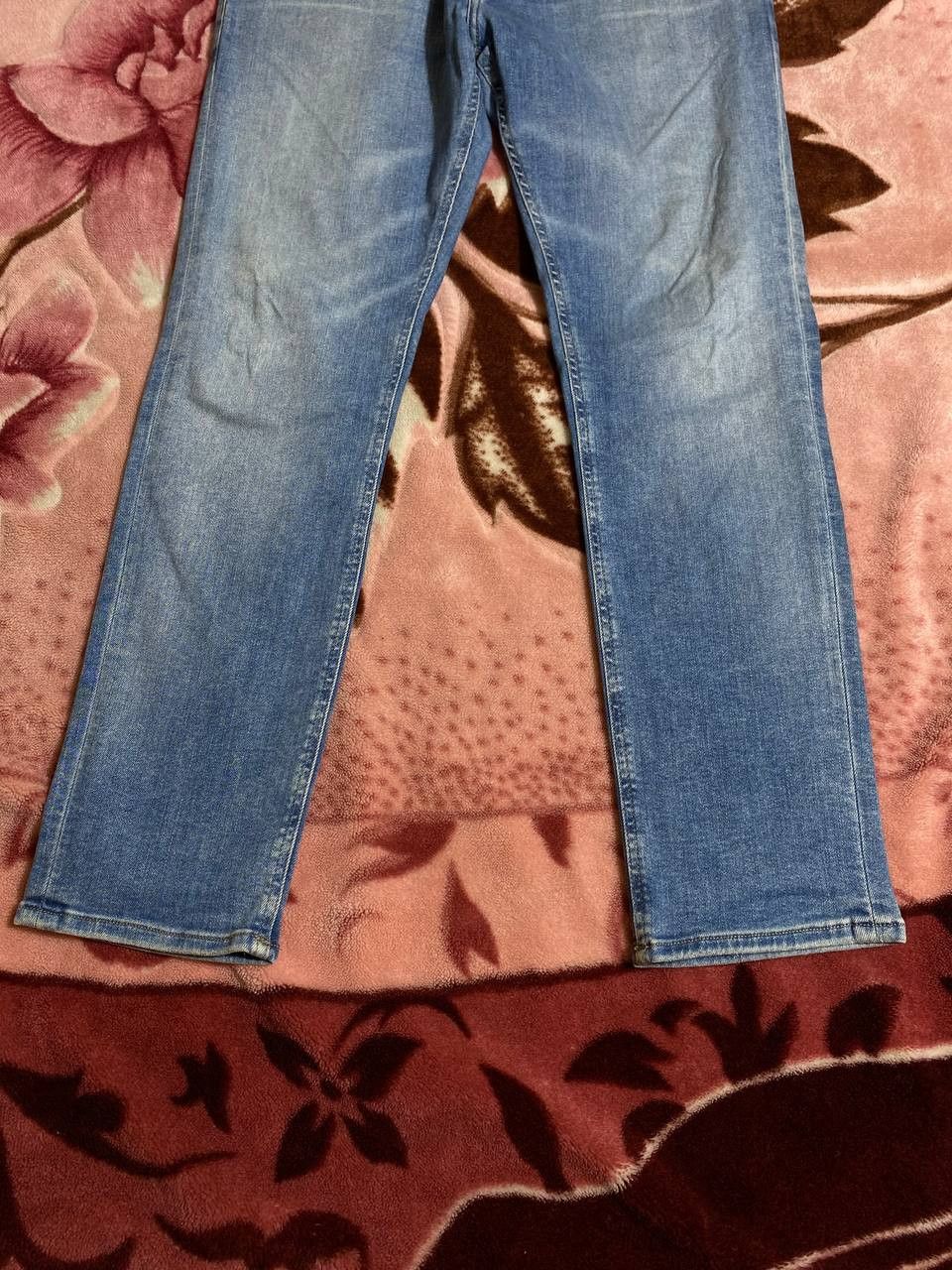 Tommy Hilfiger 2000s vintage rare baggy wide leg faded stonewash jeans Size US 33 - 19 Thumbnail