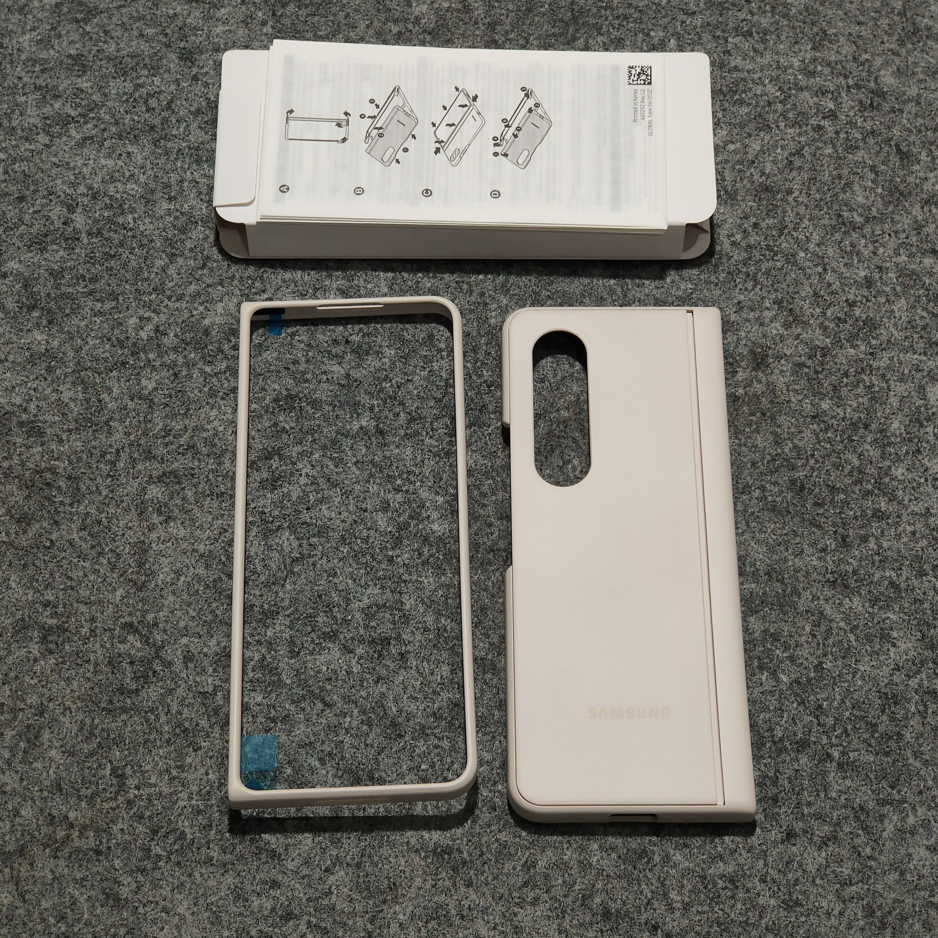 Samsung 🔥Samsung Galaxy Z Fold4 Slim Standing Cover Size ONE SIZE - 3 Thumbnail