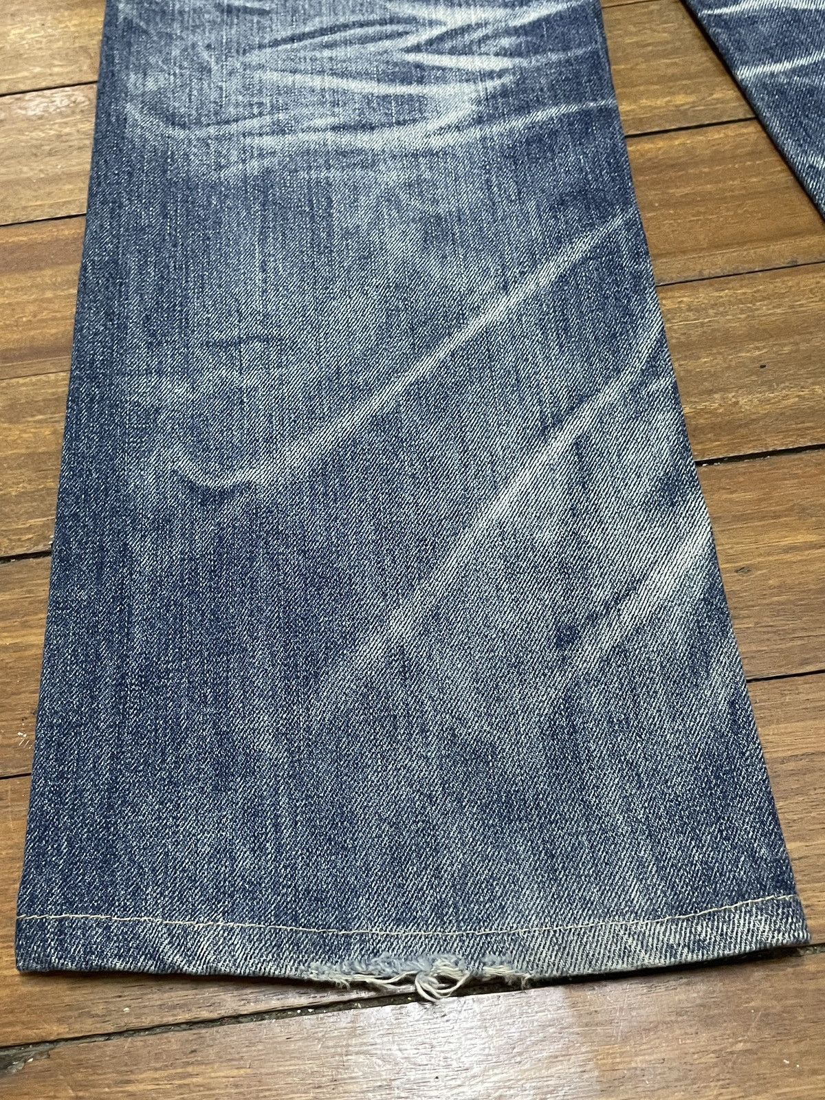 Le Grande Bleu (L.G.B.) Very Rare Vintage Japanese Brand Lolita Jeans 1990s Size US 30 / EU 46 - 7 Thumbnail