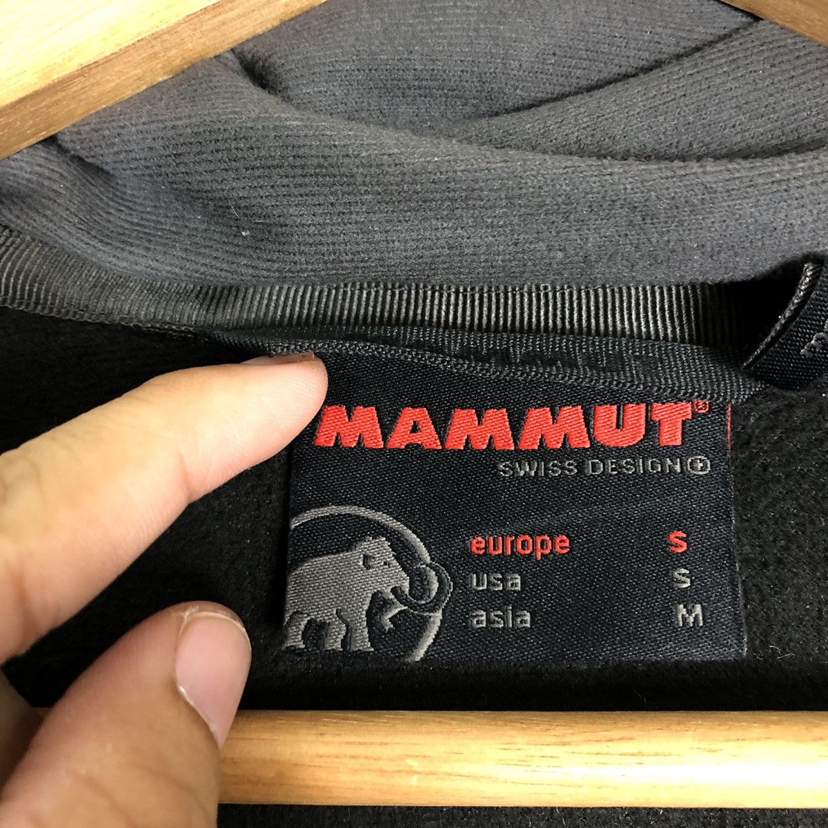Japanese Brand 🔥90’s Vintage Hunting Jacket Waterproof Mammut Japan Size US S / EU 44-46 / 1 - 15 Thumbnail