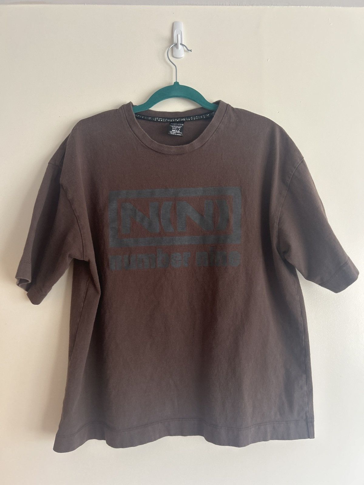 NUMBER (N)INE nine inch nails プリントTシャツ 4 NUMBER (N)INE nine inch nails プリントTシャツ 4 - メルカリ
