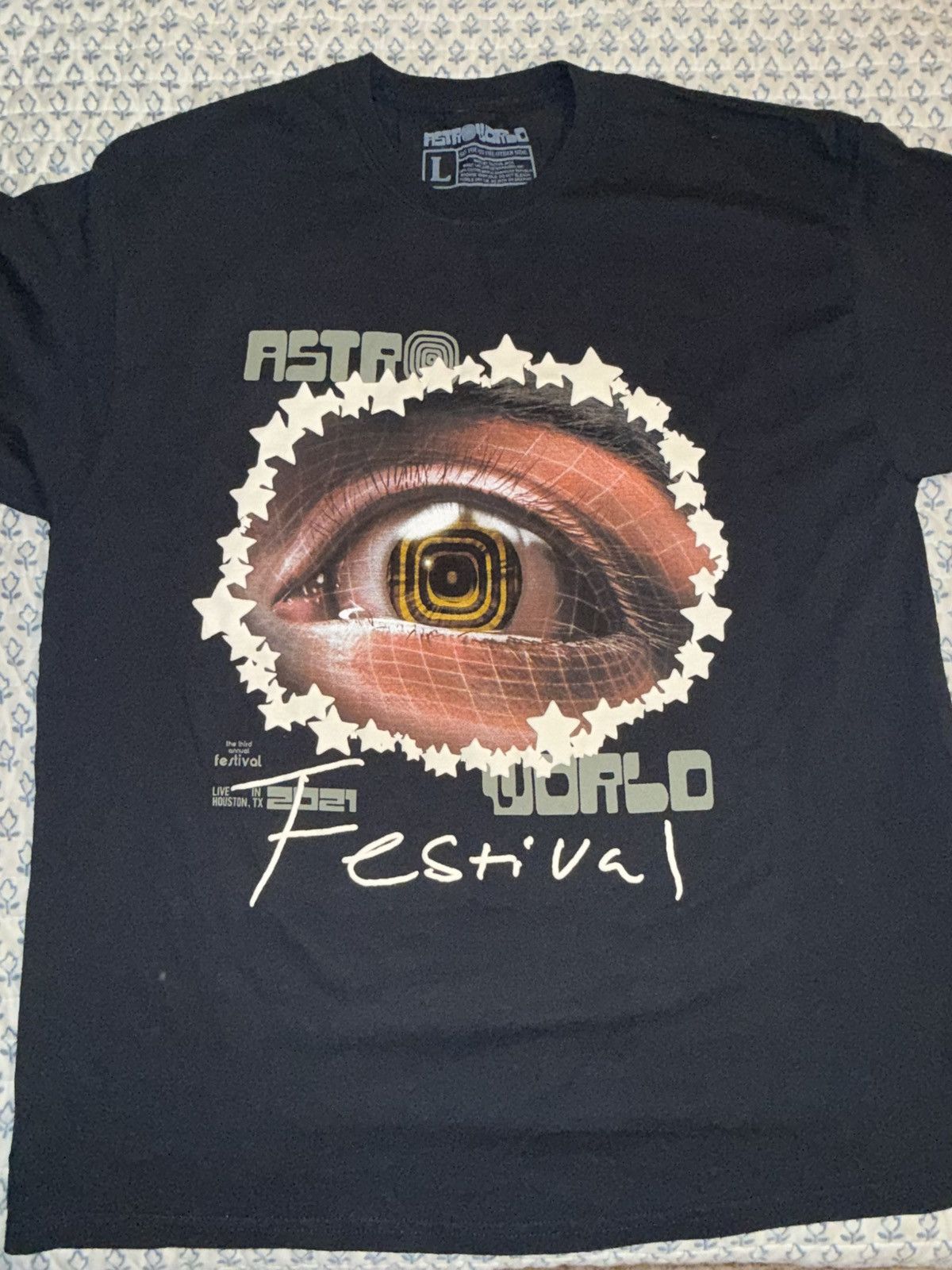 Travis Scott Travis Scott Open your Eyes tee size LG Size US L / EU 52-54 / 3 - 1 Thumbnail