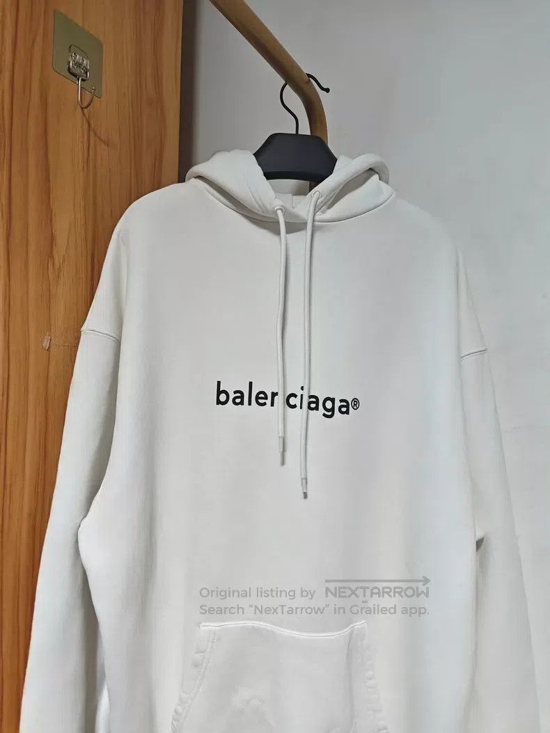 Balenciaga Balenciaga White Hooded Sweatshirt Size US L / EU 52-54 / 3 - 1 Thumbnail