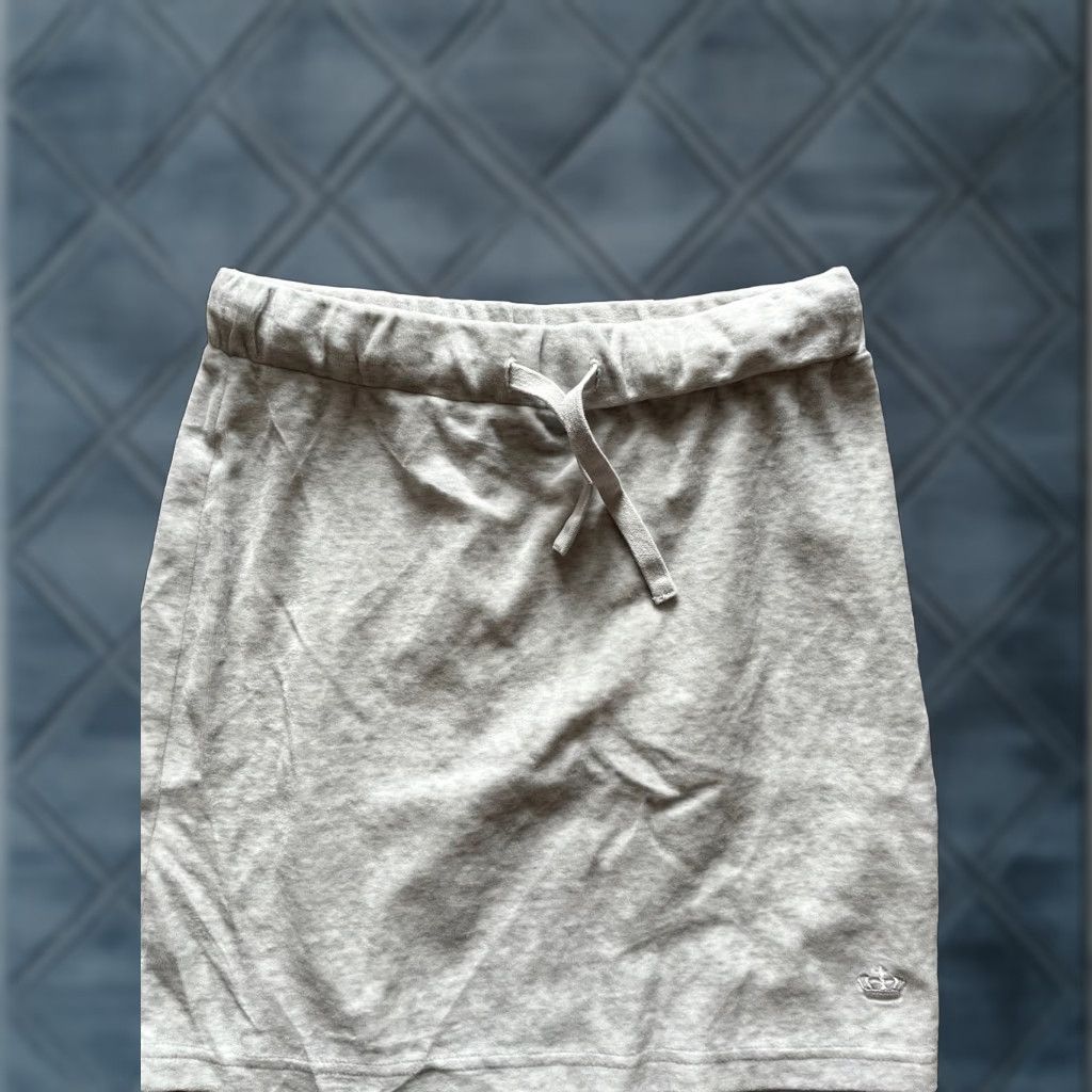 Juicy Couture VINTAGE Juicy Couture Velour Mini Skirt Women S Gray Embroidered Logo 90s Casual Party Size 28" / US 6 / IT 42 - 1 Thumbnail