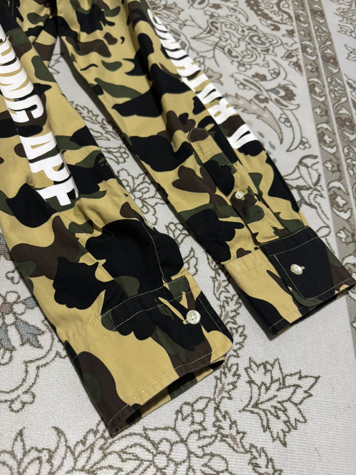Bape OG A Bathing Ape 1st Camo BD L/S Spellout Shirt Size US XL / EU 56 / 4 - 5 Thumbnail