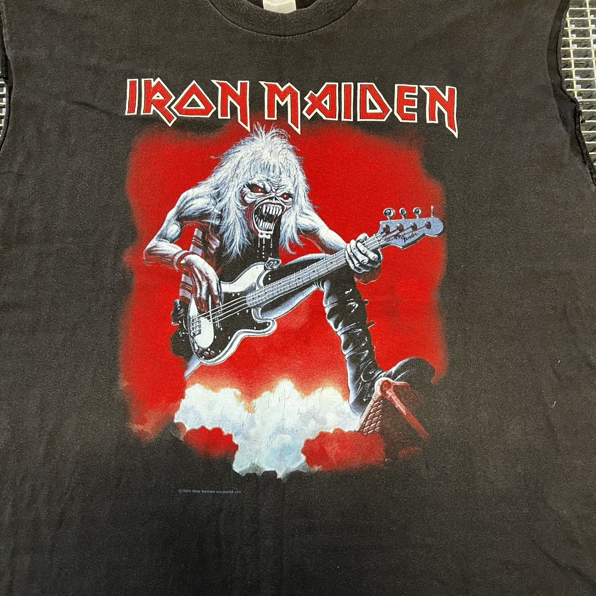 Iron Maiden 1993 Iron Maiden Vintage Sleeveless Tank Top T-shirt Rare Size US XL / EU 56 / 4 - 3 Thumbnail